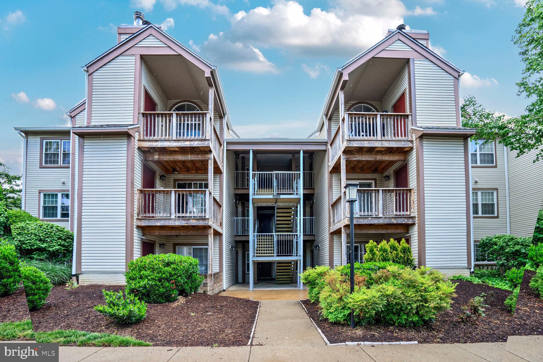 SURREY AT MANCHESTER LAKES - Residential