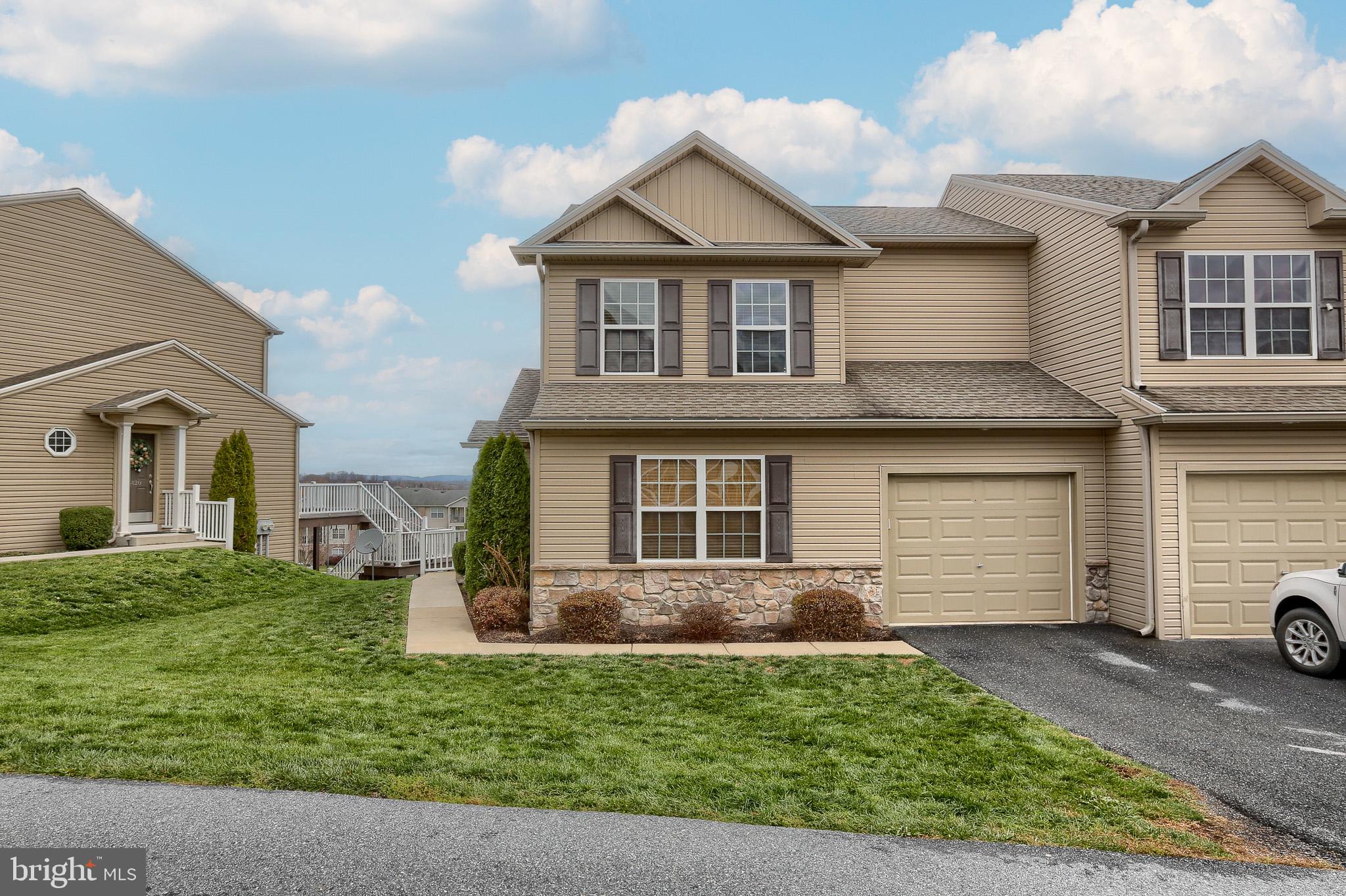 If you've been searching for a move-in ready home that offers convenience, comfort, and a fantastic location near Hershey, look no further. Nestled in the desirable Summit View community, this spacious end-unit townhome features 2 bedrooms, 2 full bathrooms, and a bright, open floor plan designed for easy living.
The main level offers a welcoming living and dining area, a convenient first-floor bedroom and full bath, plus first-floor laundry for added ease. Upstairs, you'll find a second bedroom, another full bath, and a versatile loft space perfect for a home office, reading nook, guest area, or additional living space. Vaulted ceilings and abundant natural light create an airy, inviting atmosphere throughout.
Step outside to enjoy beautiful views from the private balcony, or take advantage of the full walkout basement offering exceptional storage space and endless possibilities for future finishing.
Conveniently located just minutes from Hershey Medical Center, downtown Hershey, Strites' Orchard, Sam's Club, shopping, dining, entertainment, and major commuter routes including 322, 283, and I-83, this home offers the perfect blend of low-maintenance living and everyday convenience. Whether you're downsizing, buying your first home, or simply looking for a place that's close to it all, this one is a must-see. 🏡✨