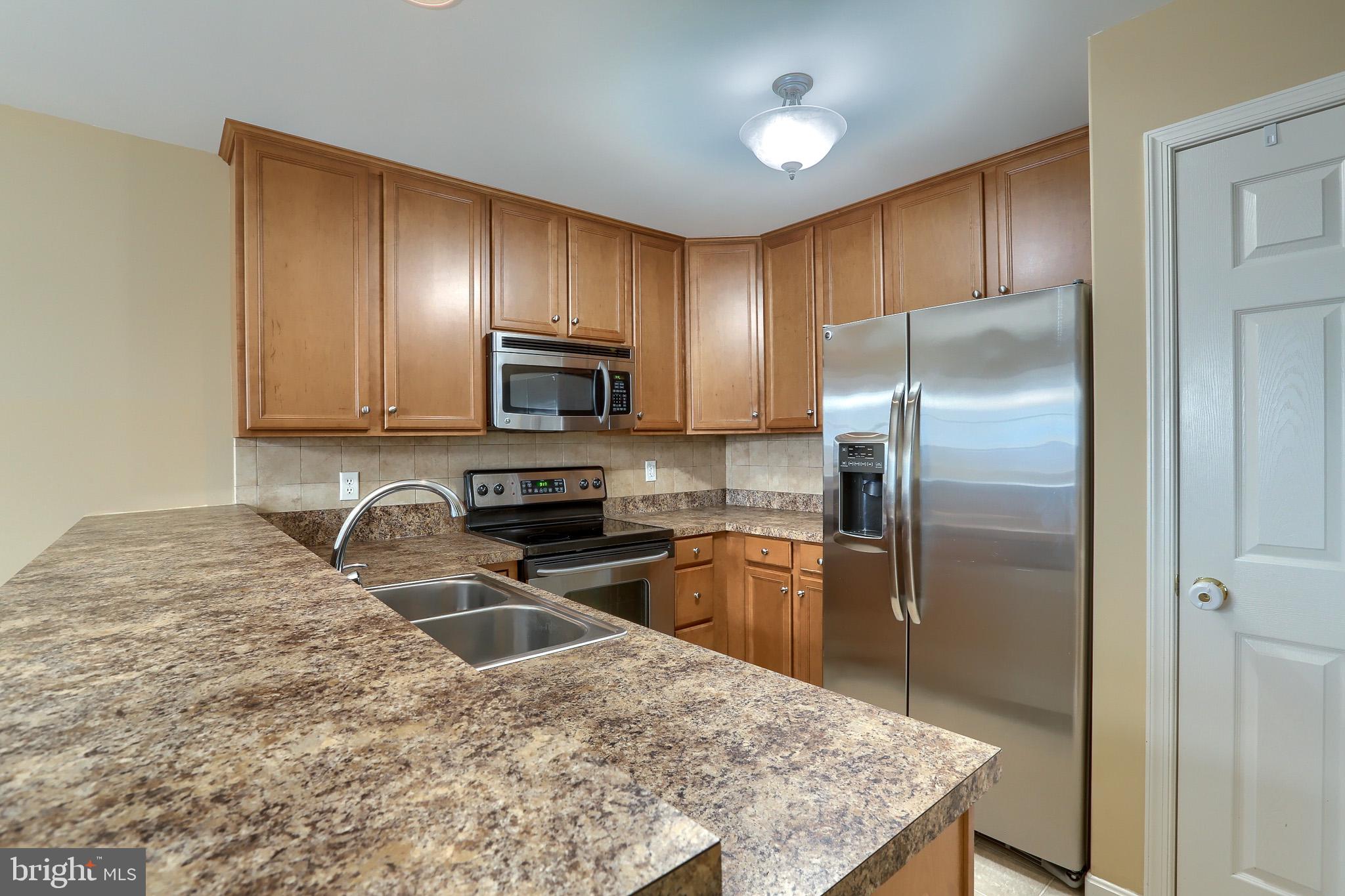 SUMMIT VIEW - Residential