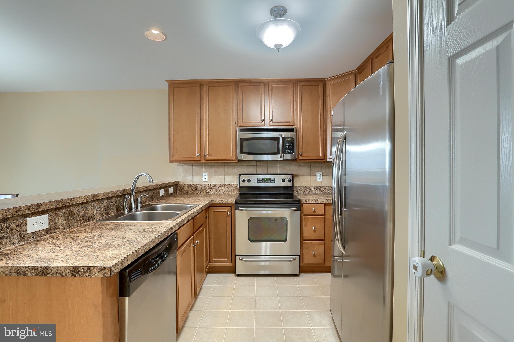SUMMIT VIEW - Residential