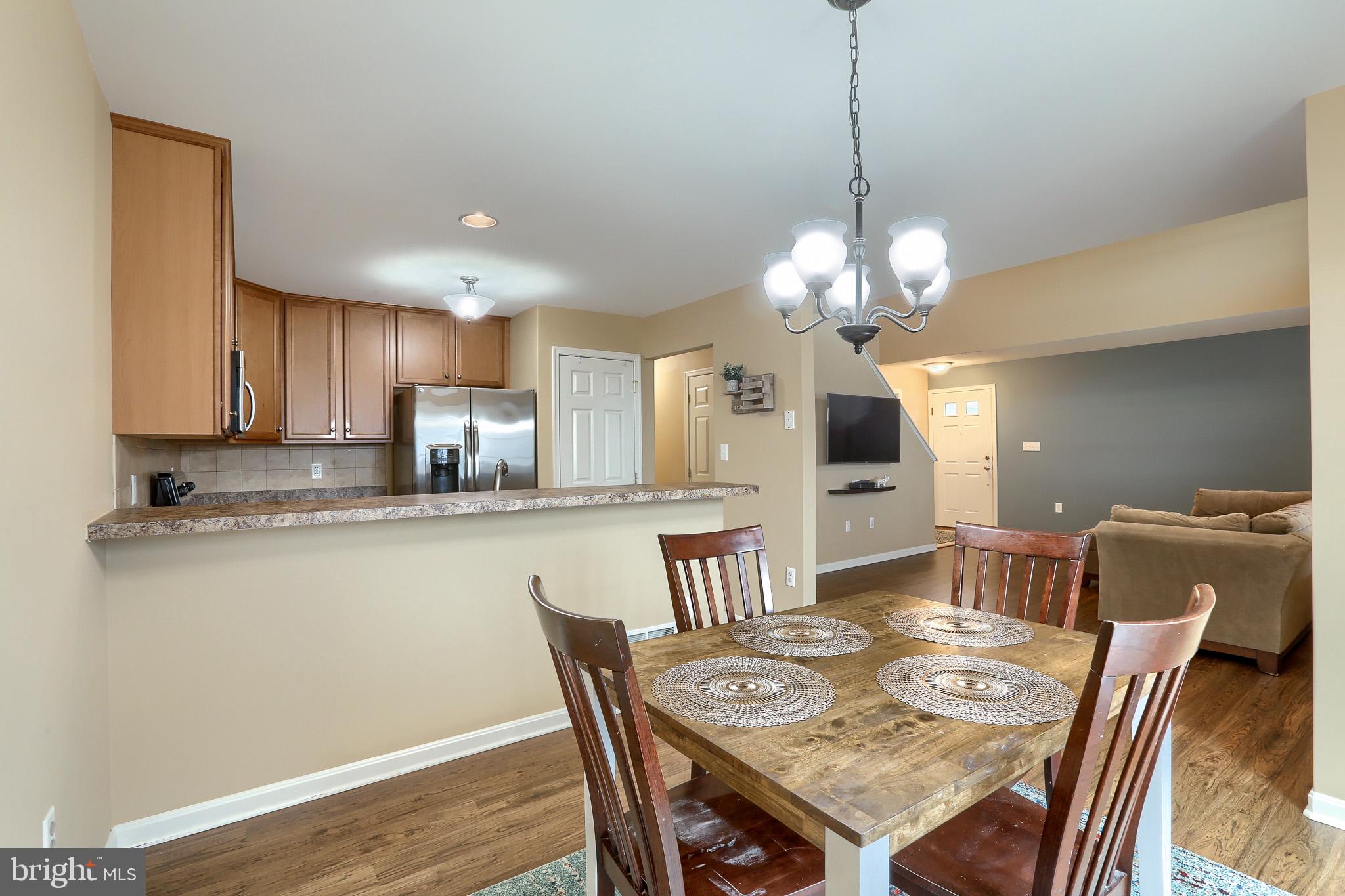 SUMMIT VIEW - Residential