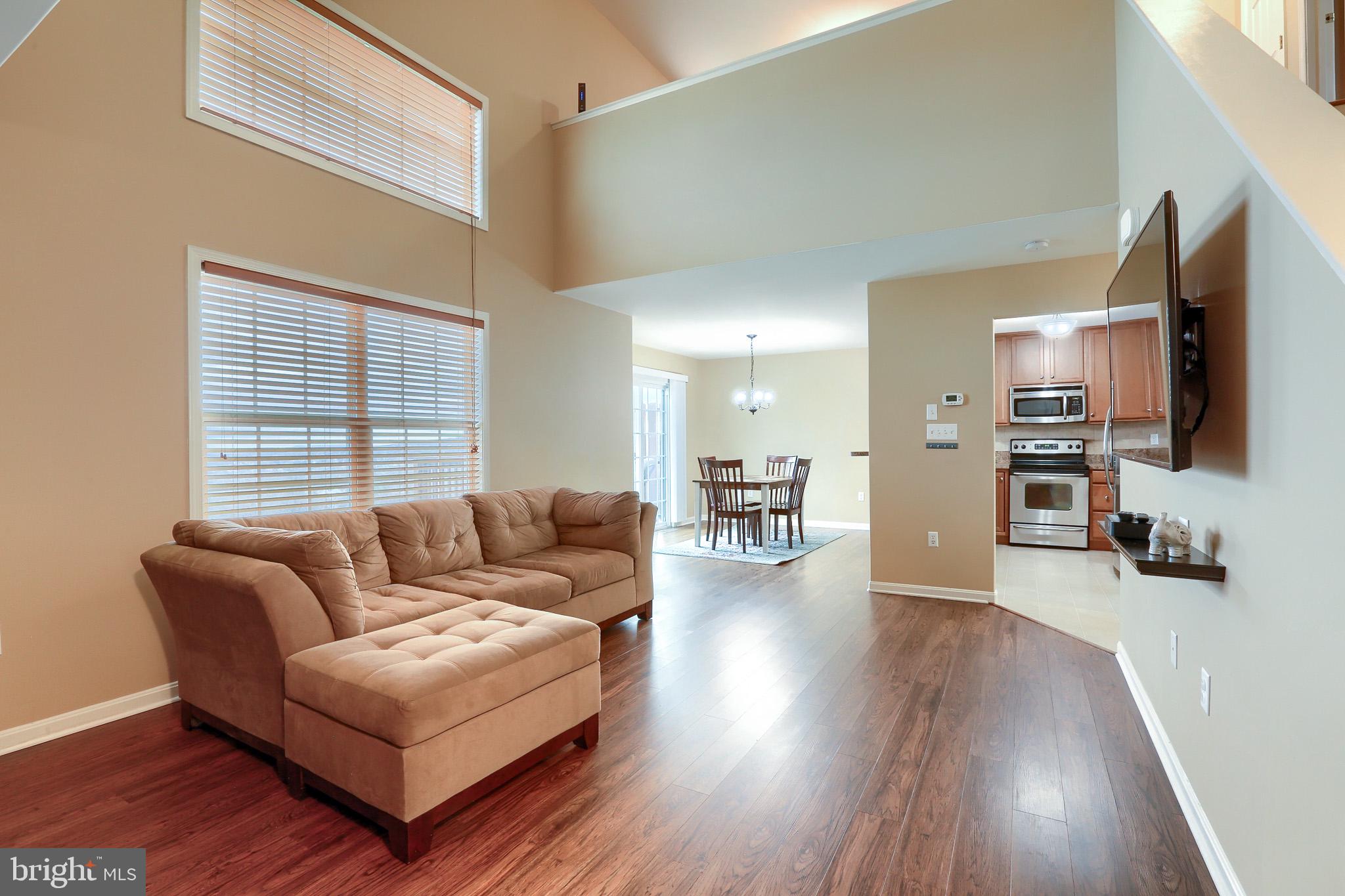 SUMMIT VIEW - Residential