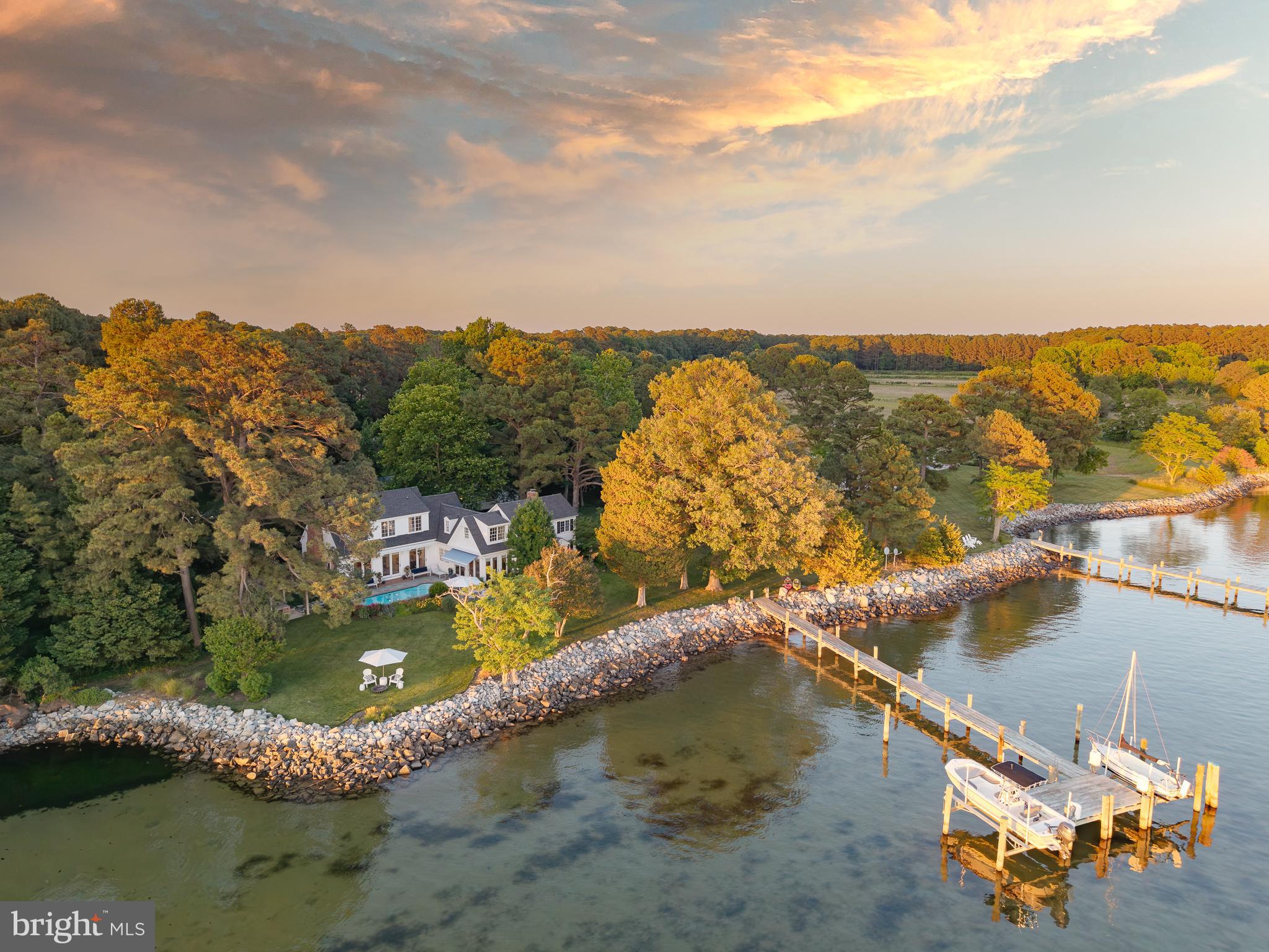FERRY NECK - Residential