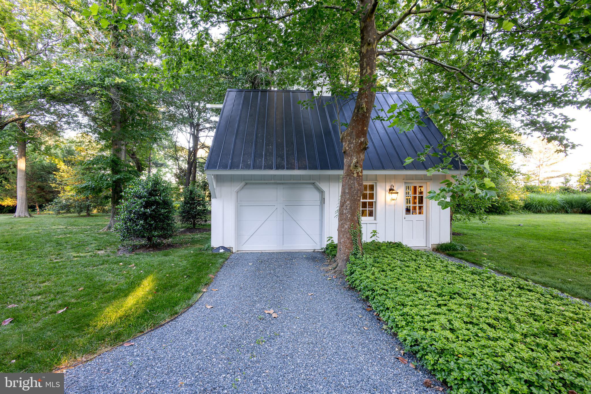 FERRY NECK - Residential