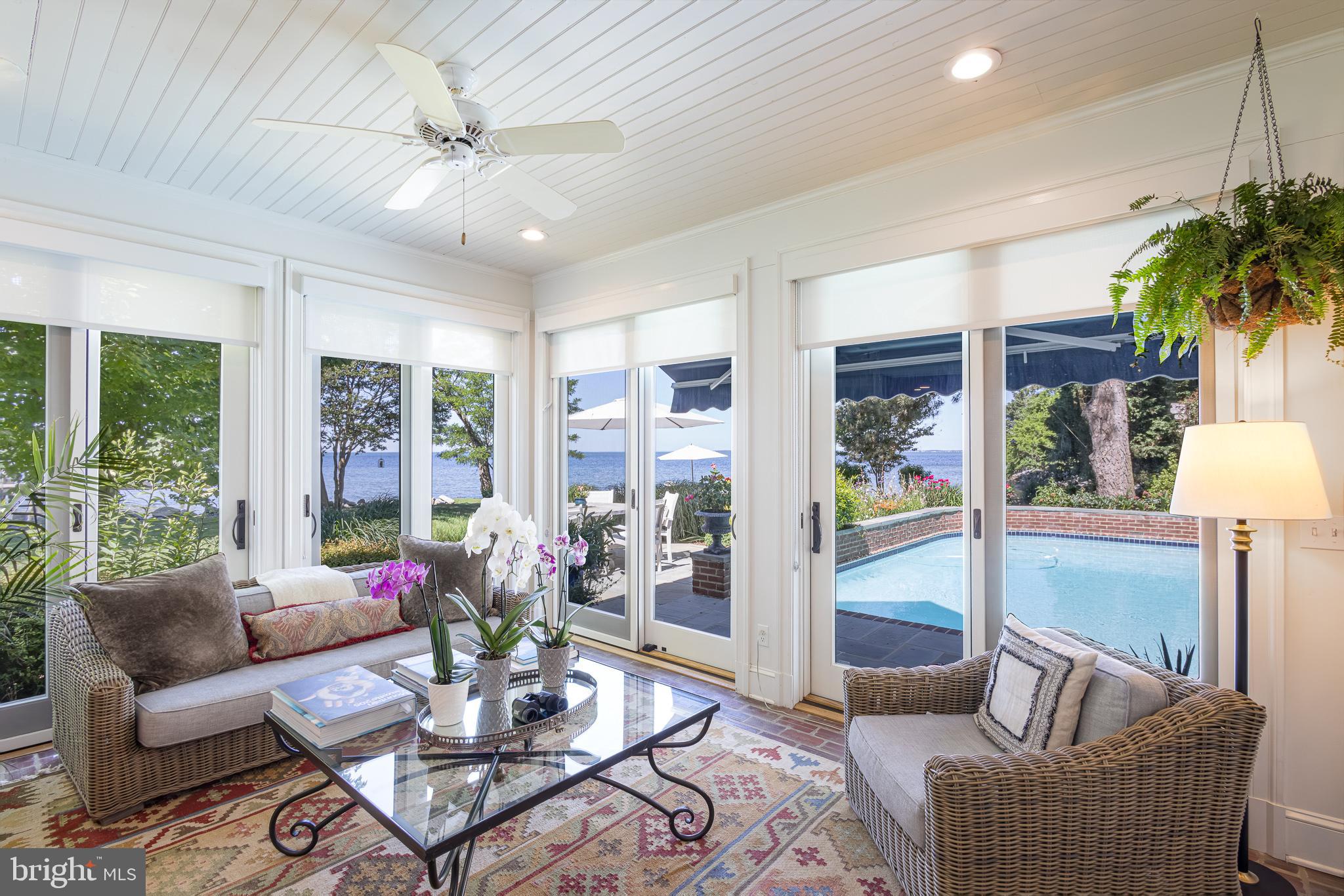 FERRY NECK - Residential