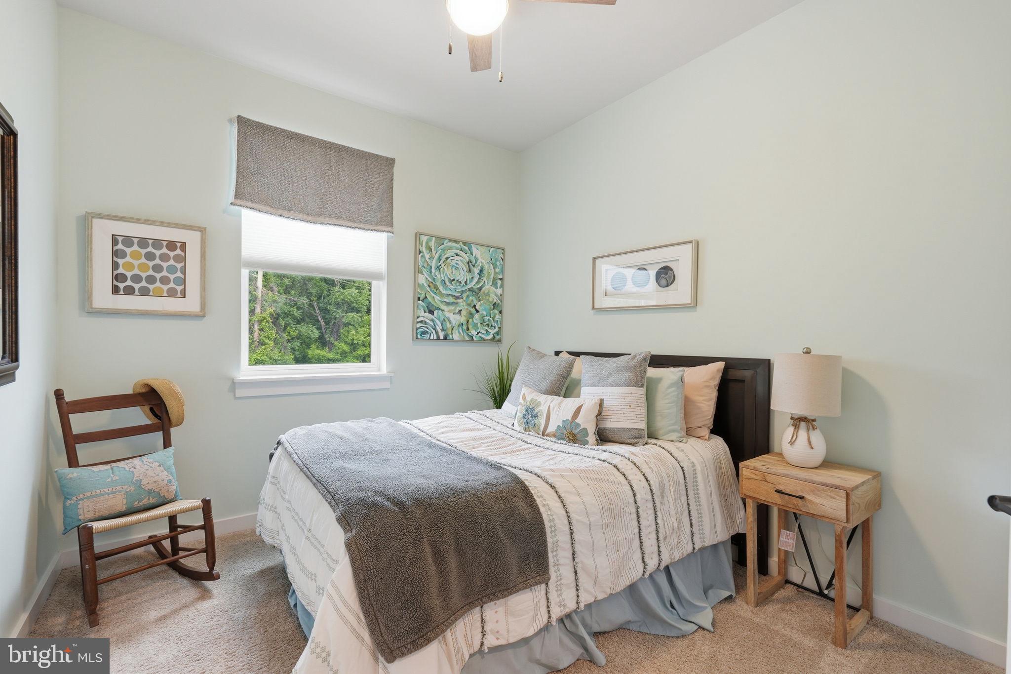 MEDFIELD - Residential