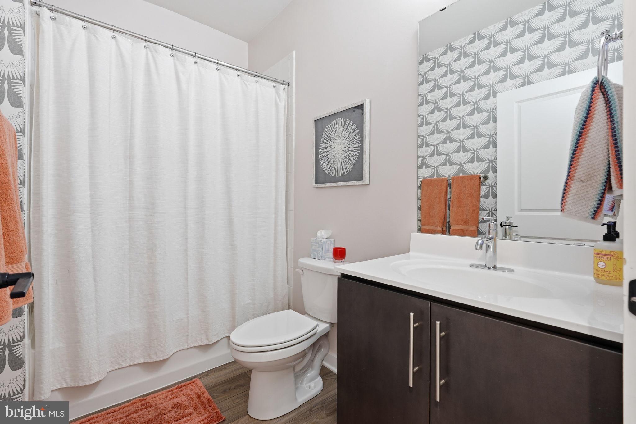 MEDFIELD - Residential