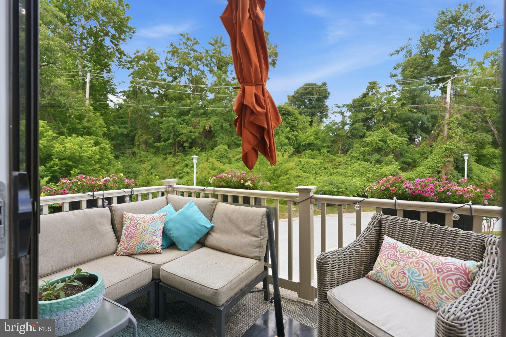 MEDFIELD - Residential