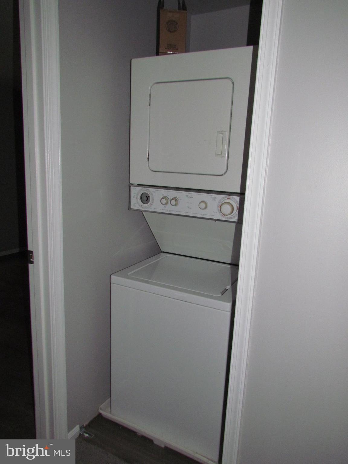 LANCASTER - Residential Lease