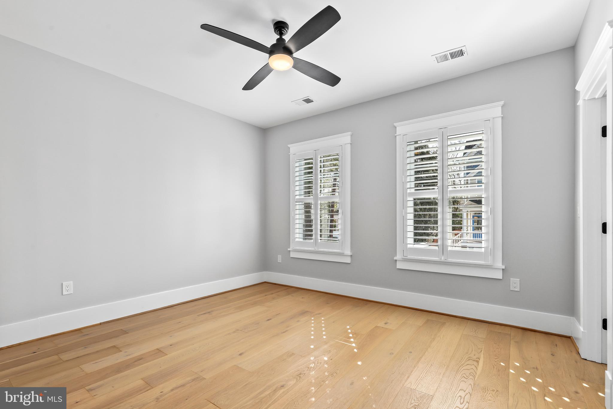 ROSEMONT - Residential