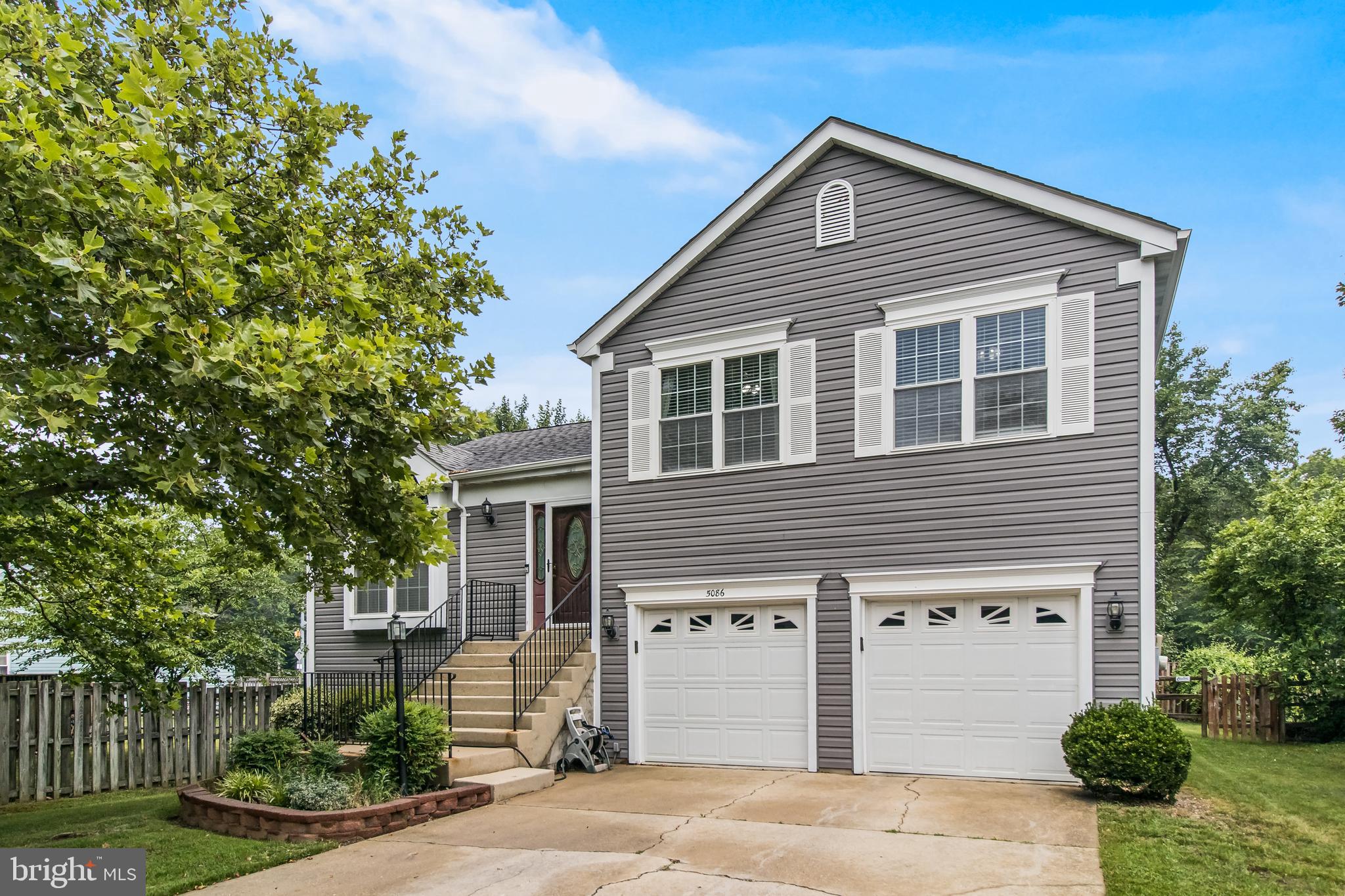 DORCHESTER - ST. CHARLES - Residential