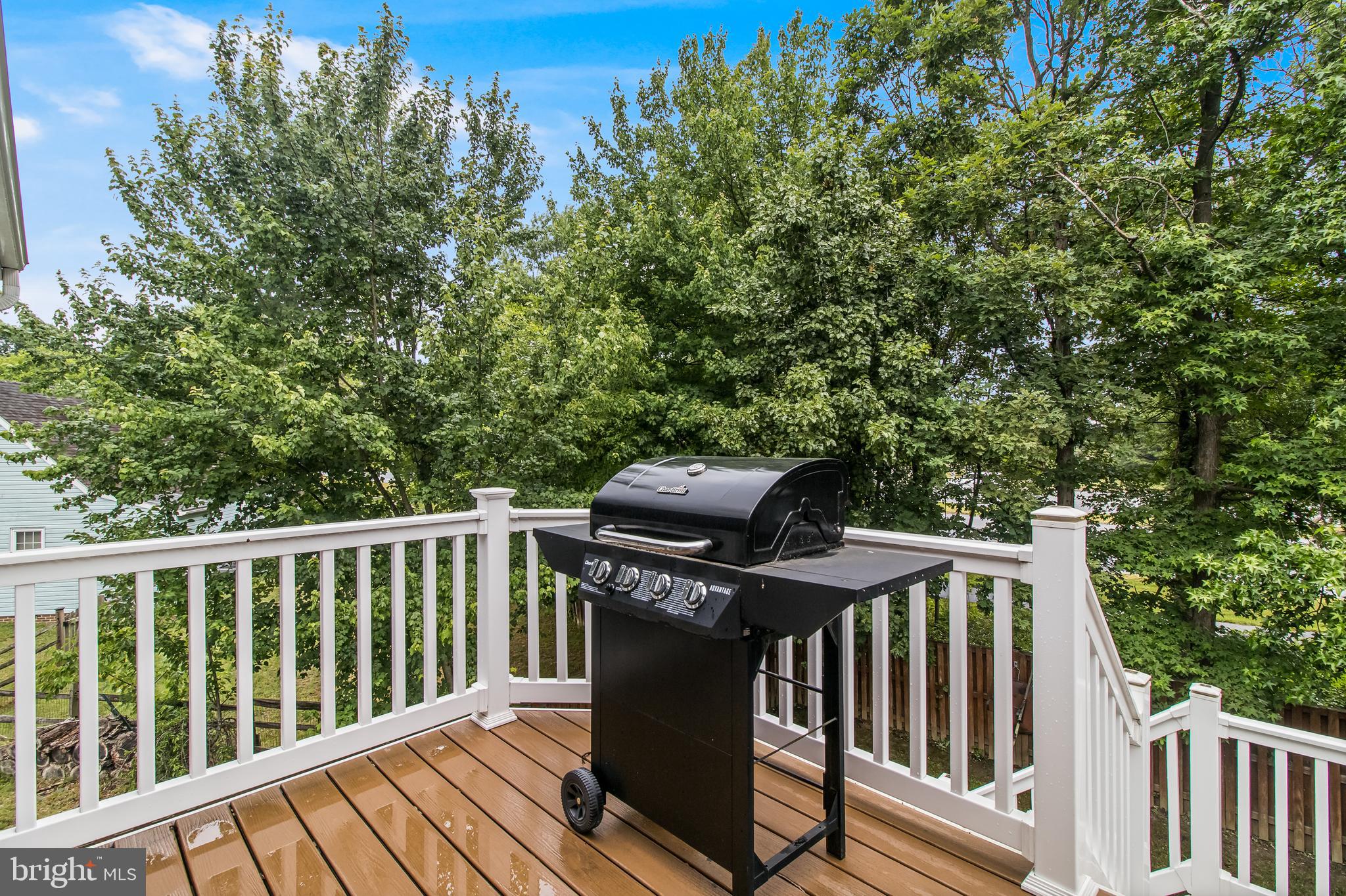 DORCHESTER - ST. CHARLES - Residential