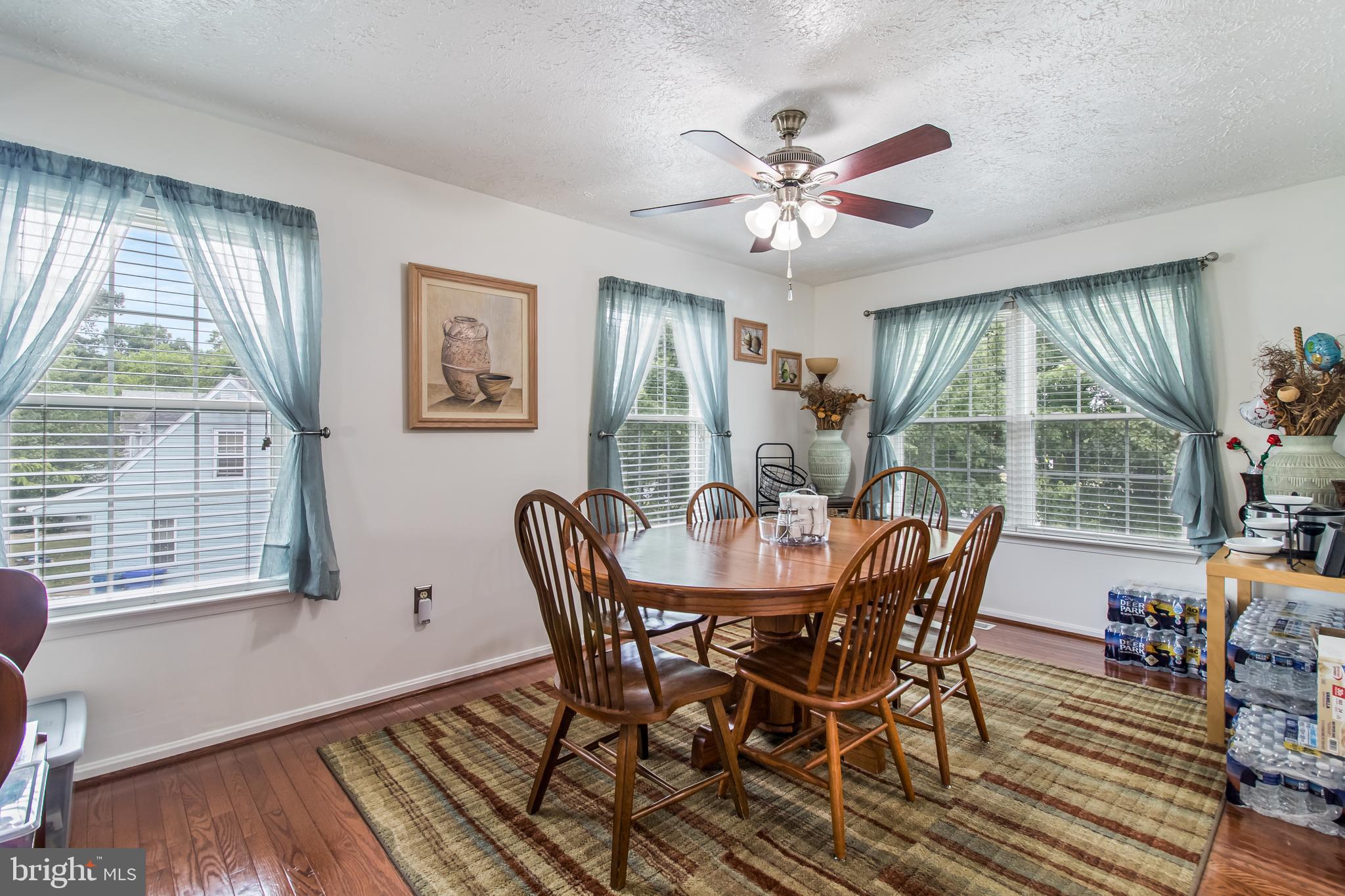 DORCHESTER - ST. CHARLES - Residential