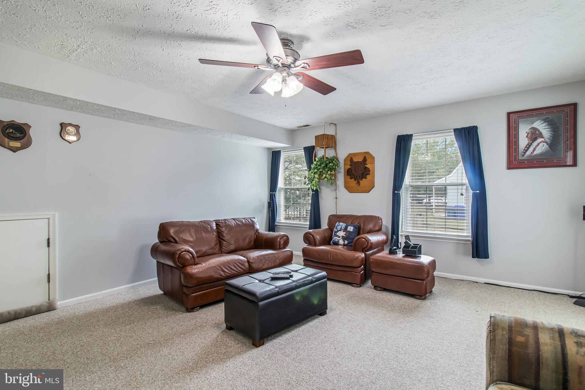 DORCHESTER - ST. CHARLES - Residential