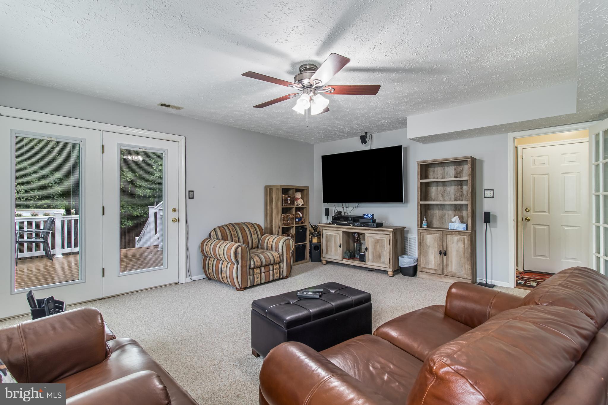 DORCHESTER - ST. CHARLES - Residential