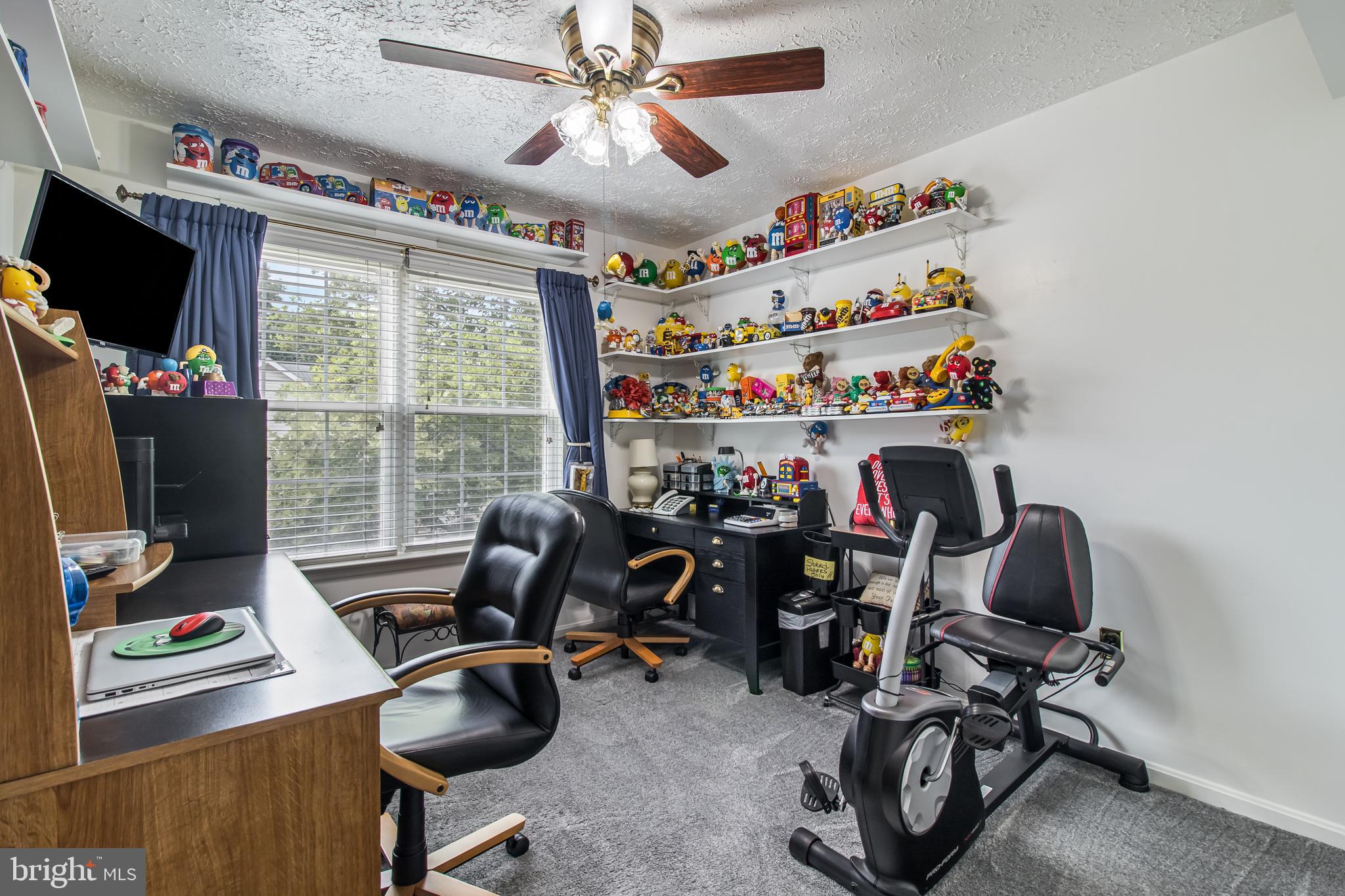 DORCHESTER - ST. CHARLES - Residential