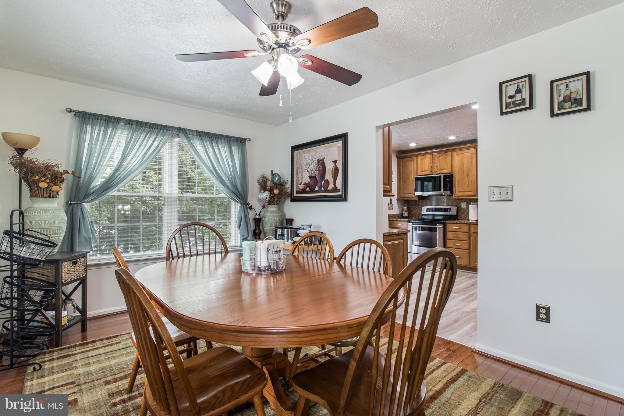 DORCHESTER - ST. CHARLES - Residential