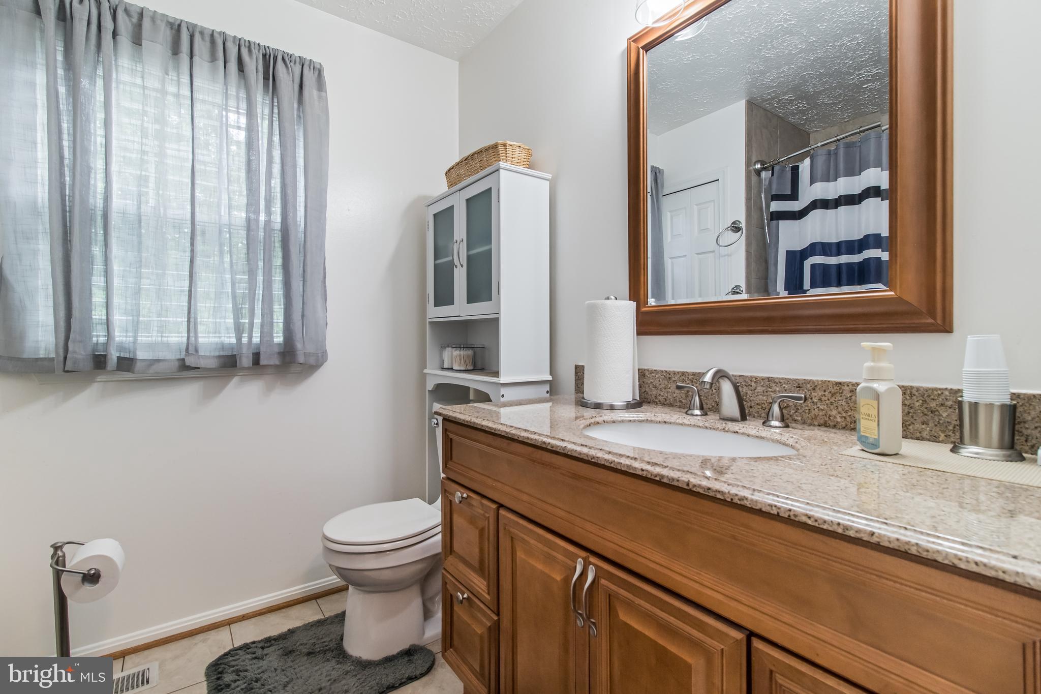 DORCHESTER - ST. CHARLES - Residential