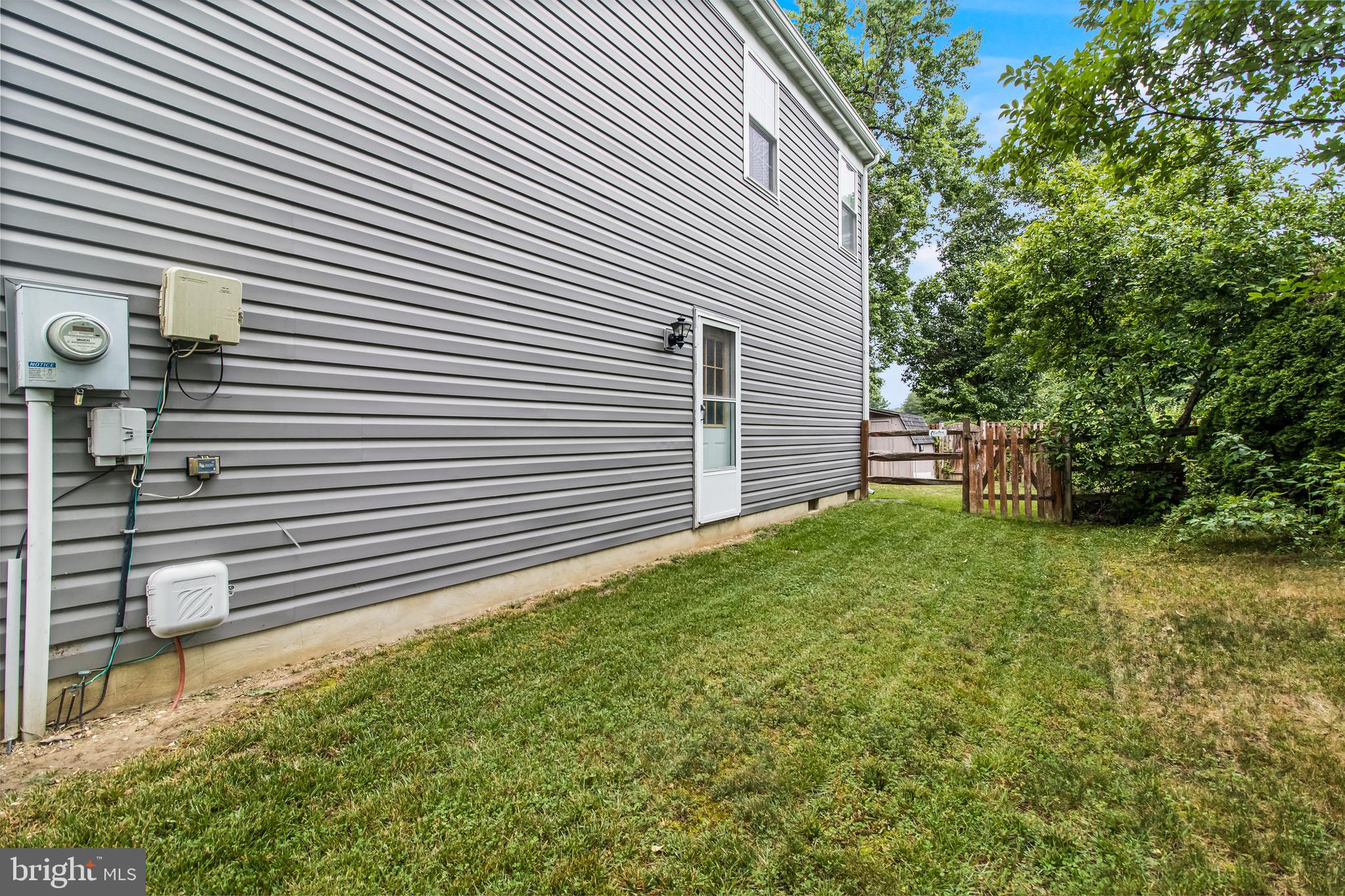 DORCHESTER - ST. CHARLES - Residential