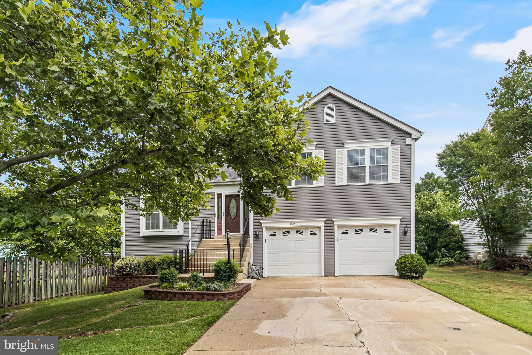 DORCHESTER - ST. CHARLES - Residential