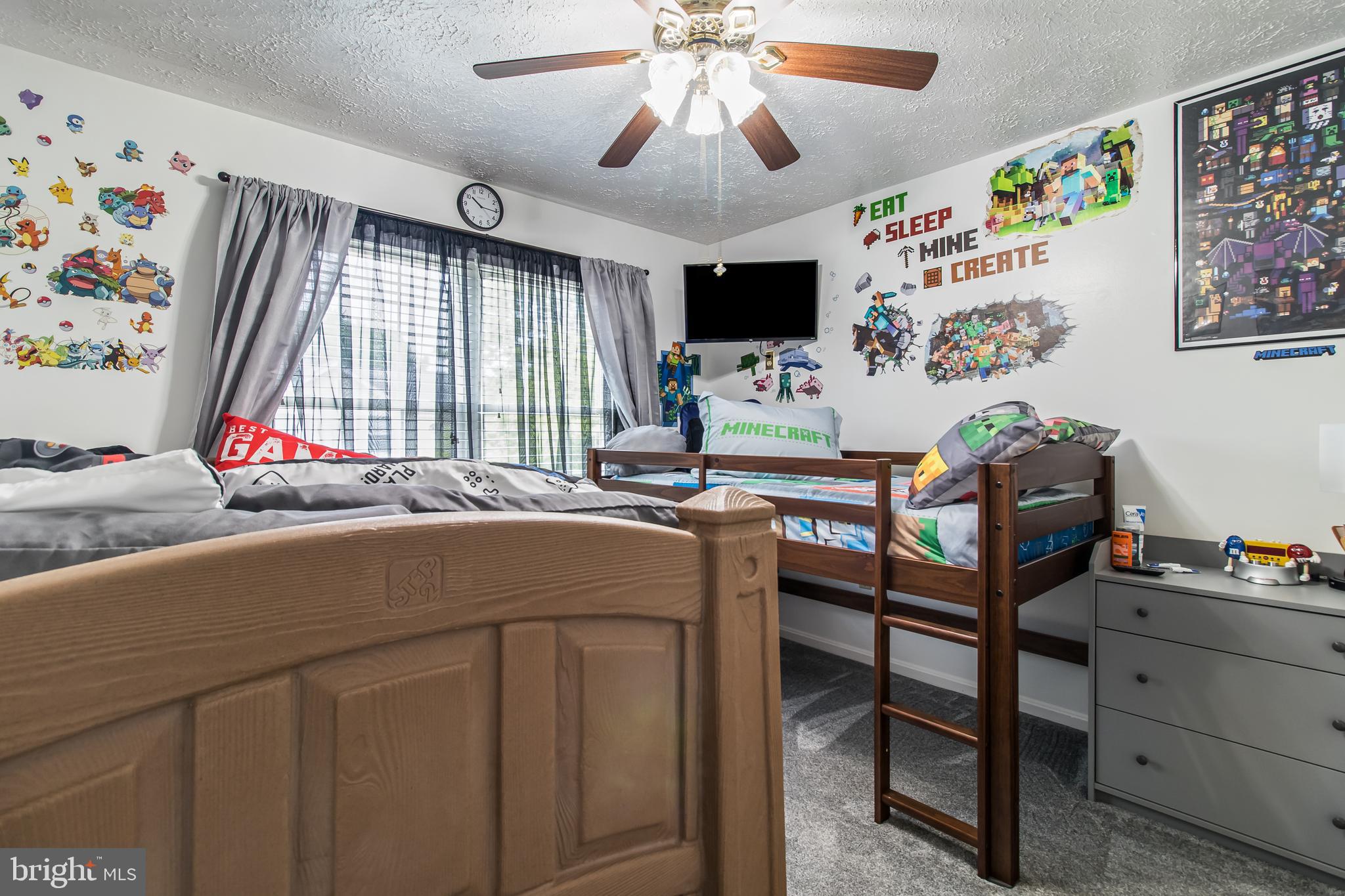 DORCHESTER - ST. CHARLES - Residential