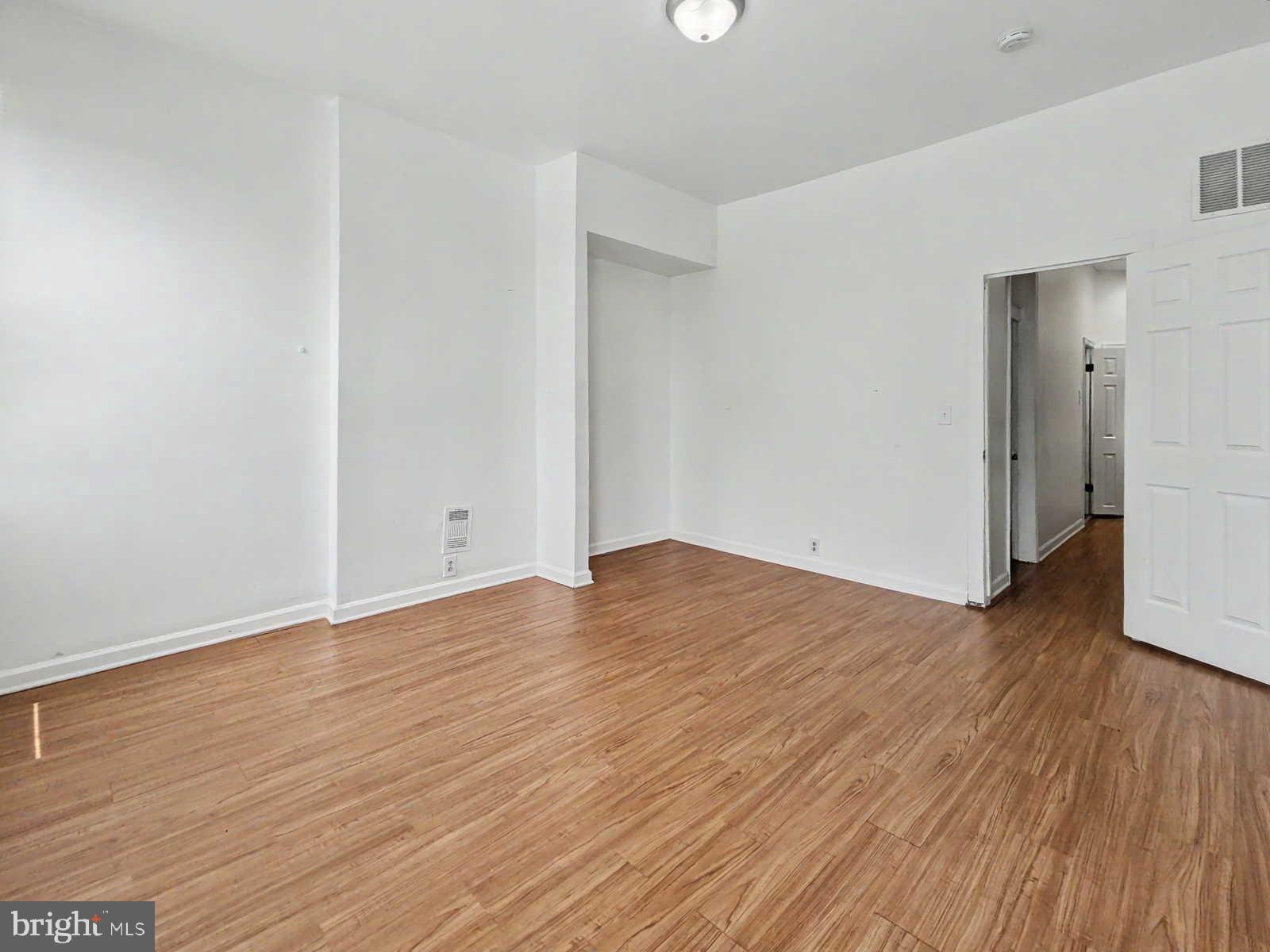 ROSEMONT - Residential