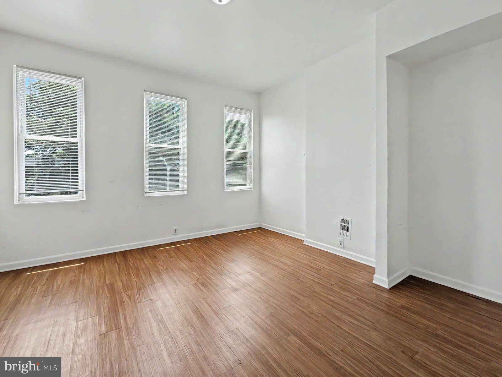 ROSEMONT - Residential