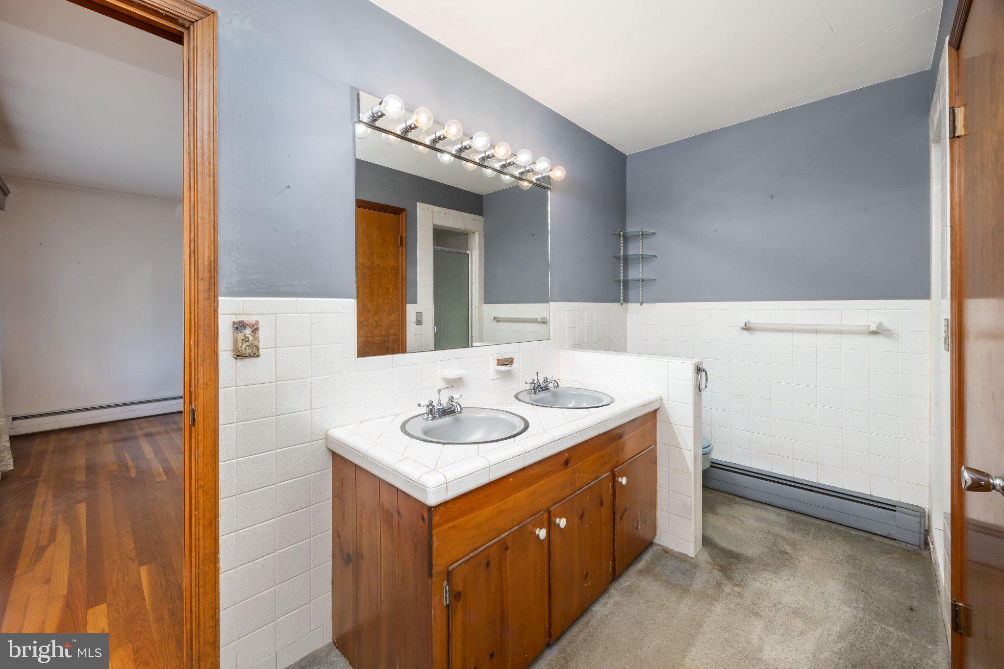 DANWOOD - Residential