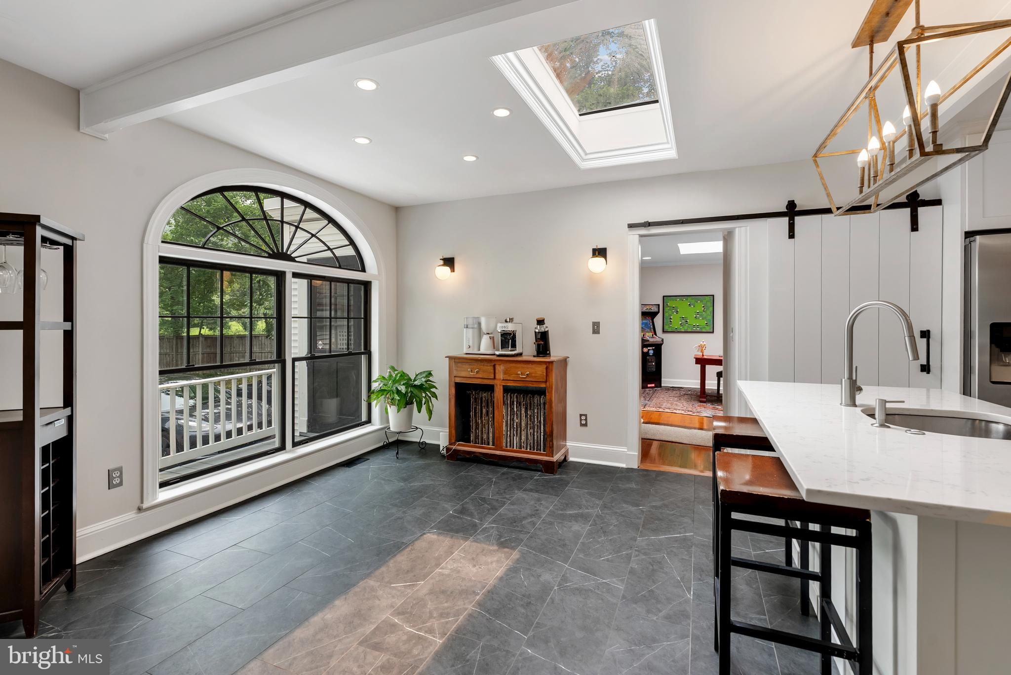 RUXTON - Residential
