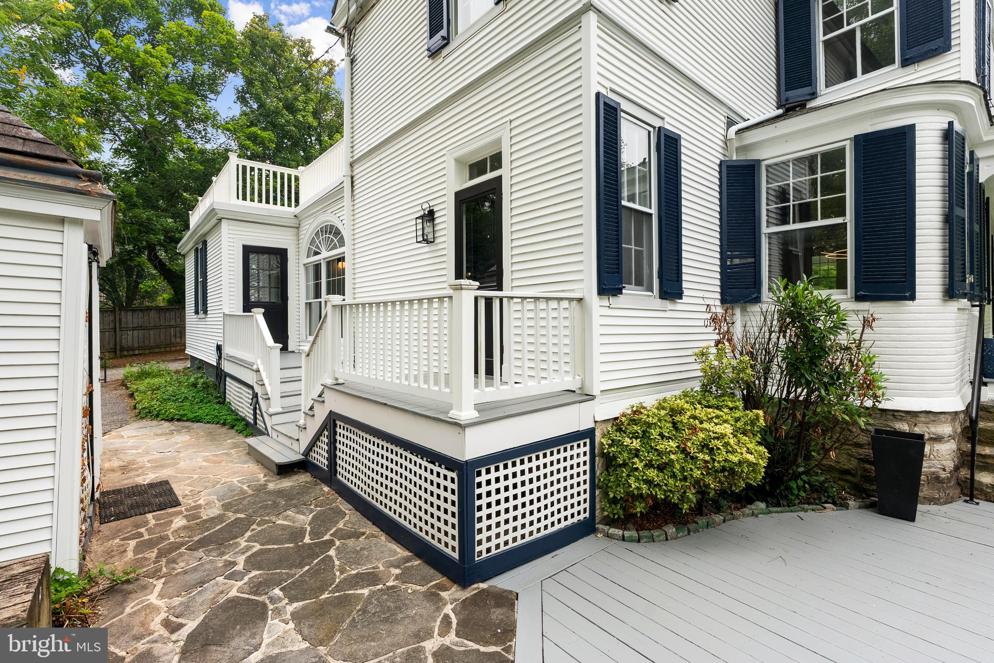 RUXTON - Residential