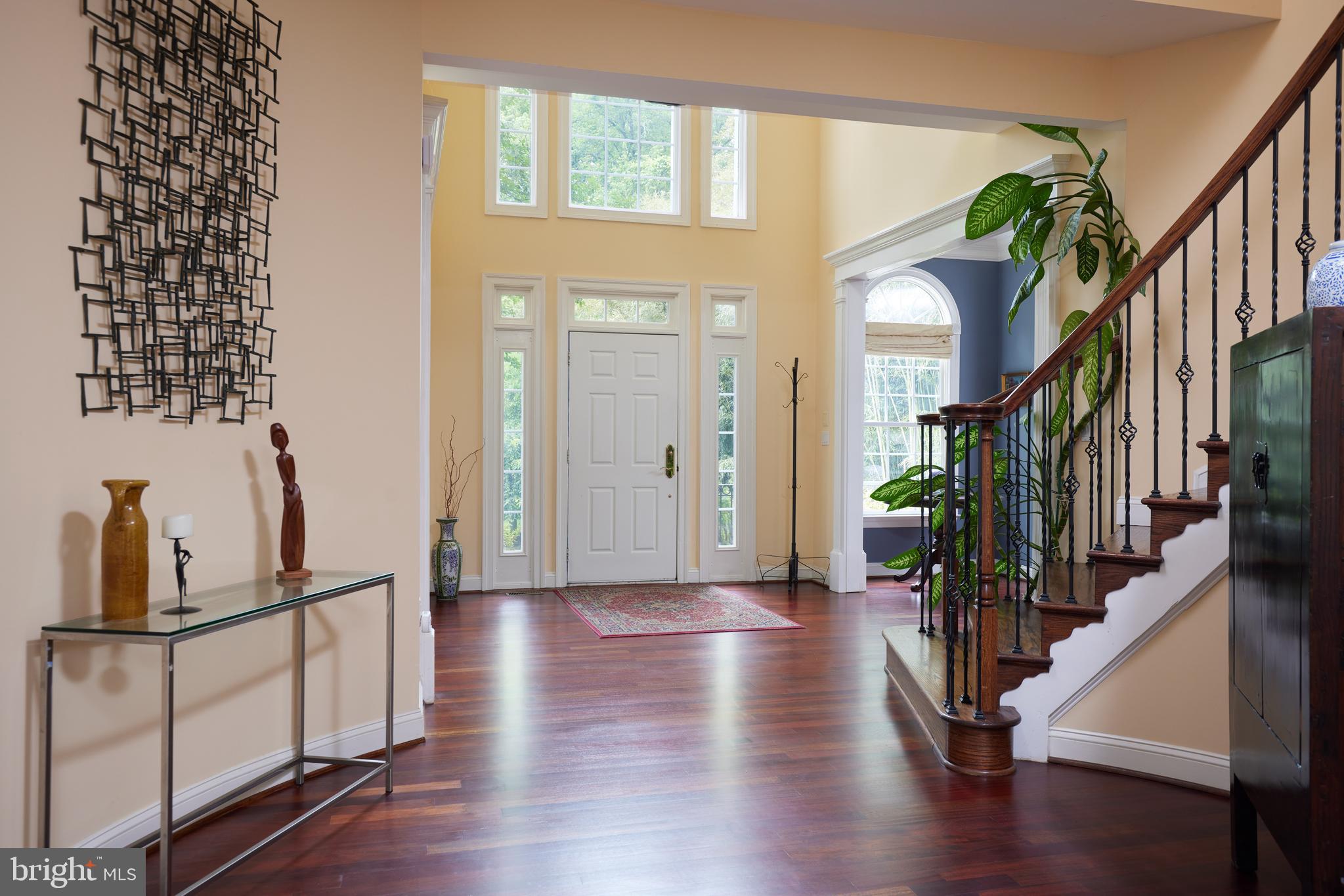 DARNESTOWN OUTSIDE - Residential