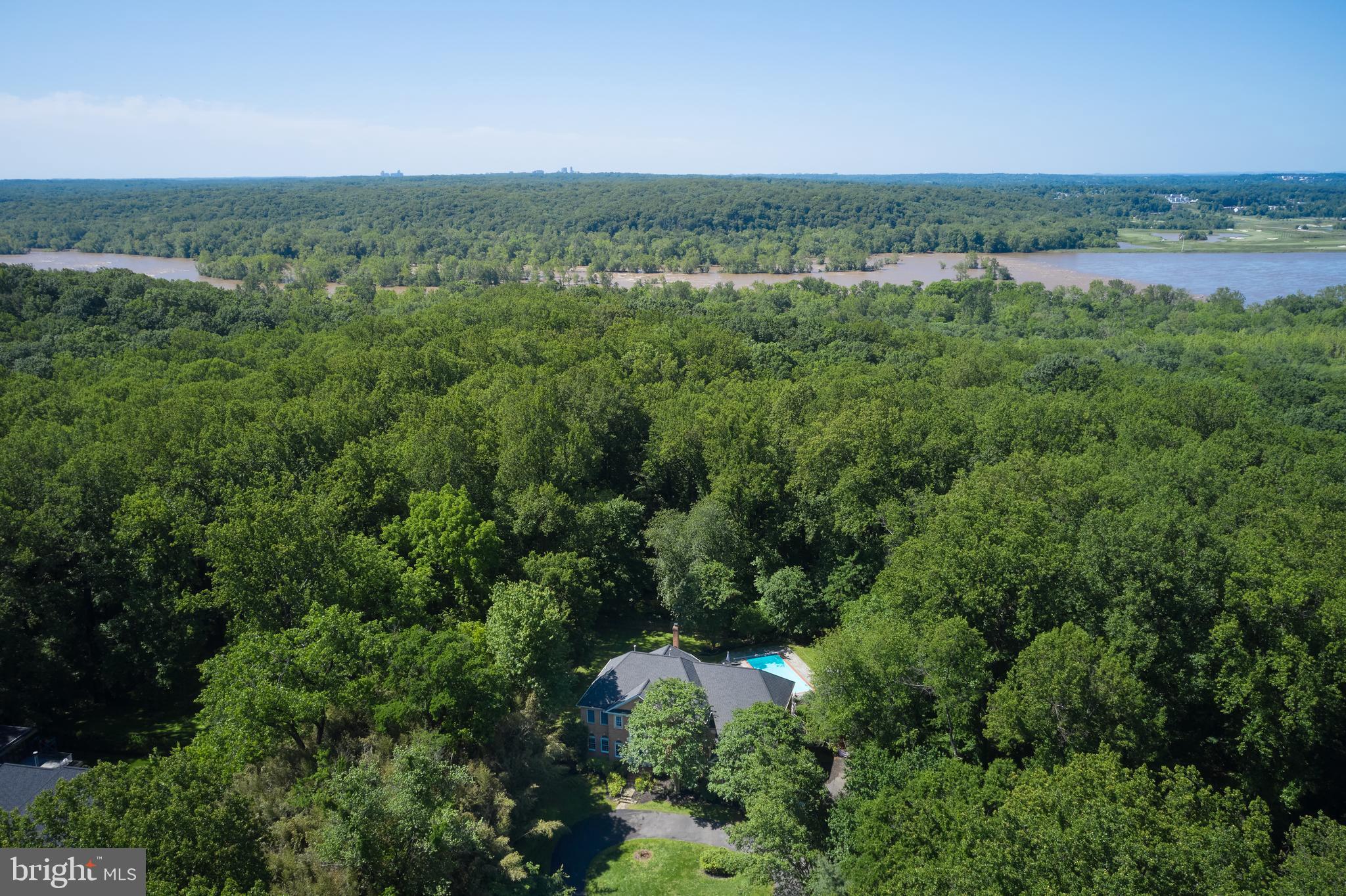 DARNESTOWN OUTSIDE - Residential