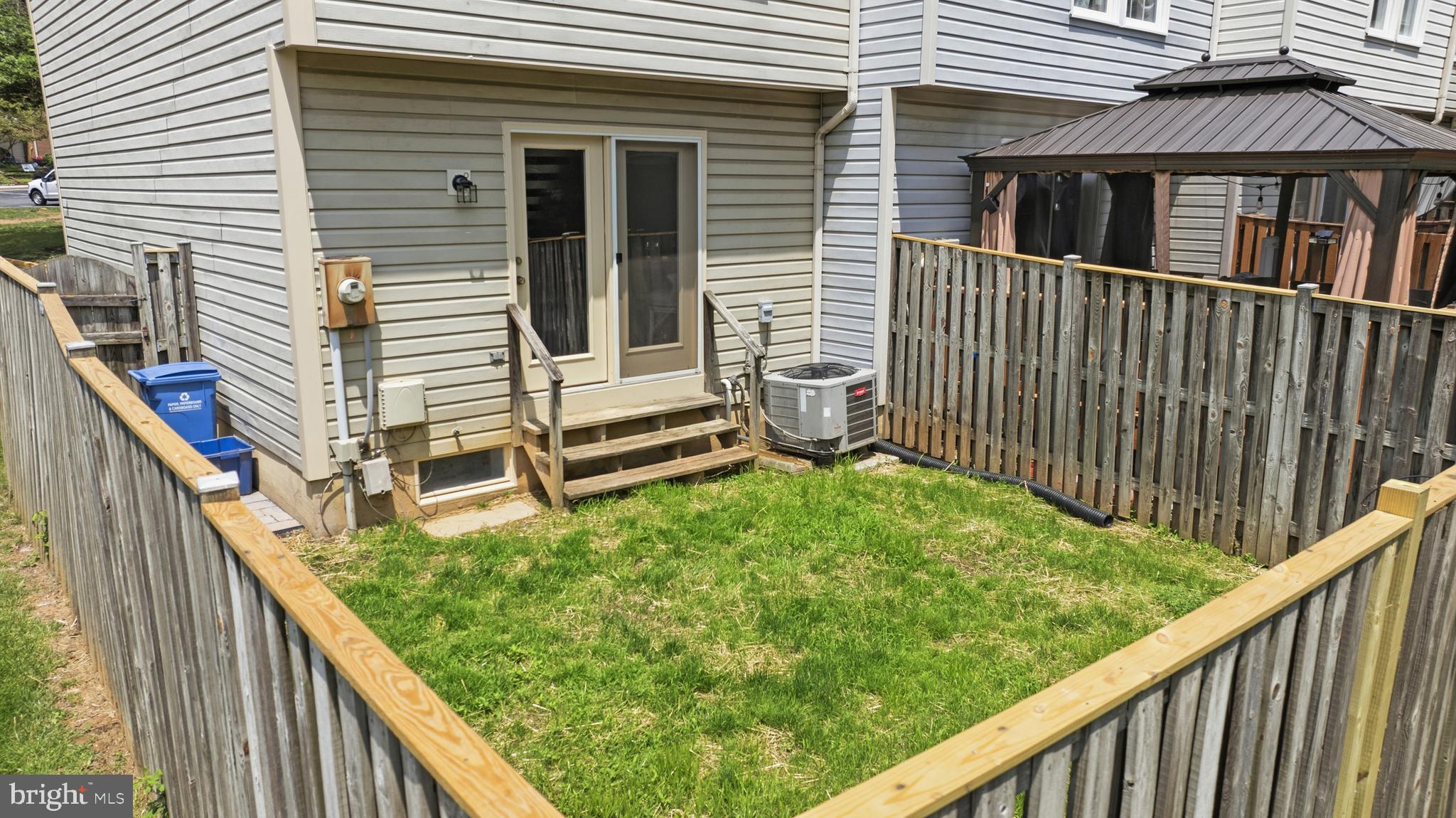 GUNNERS LAKE VILLAGE - Residential