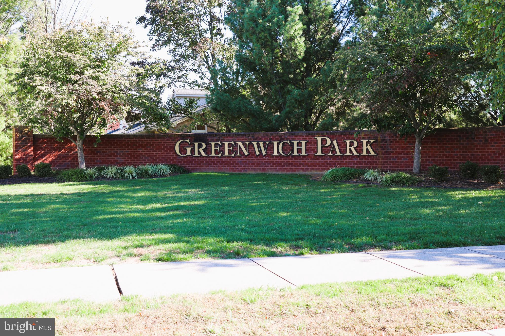 GREENWICH PARK - Residential