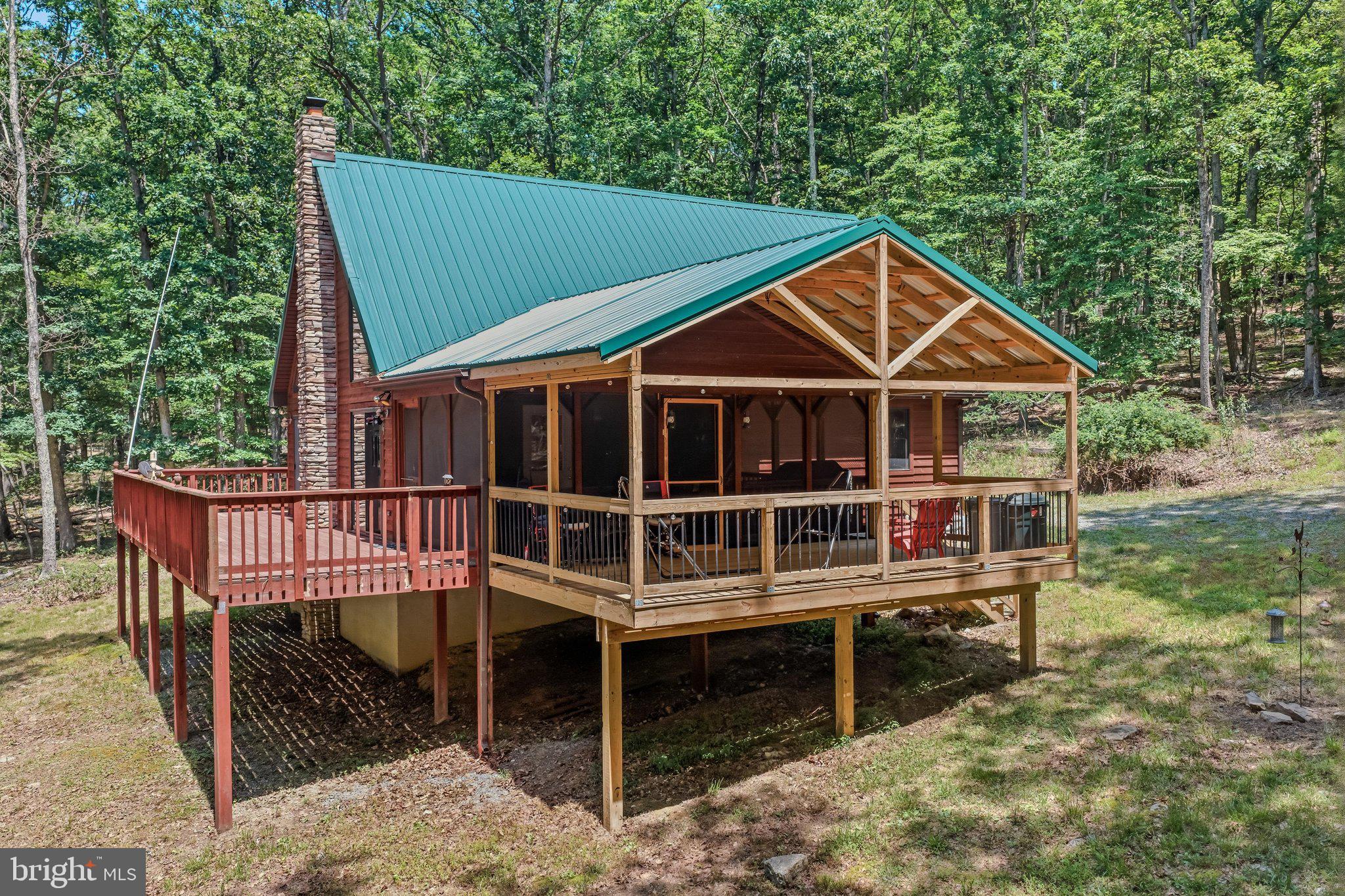 ROUSE MOUNTAIN - Residential