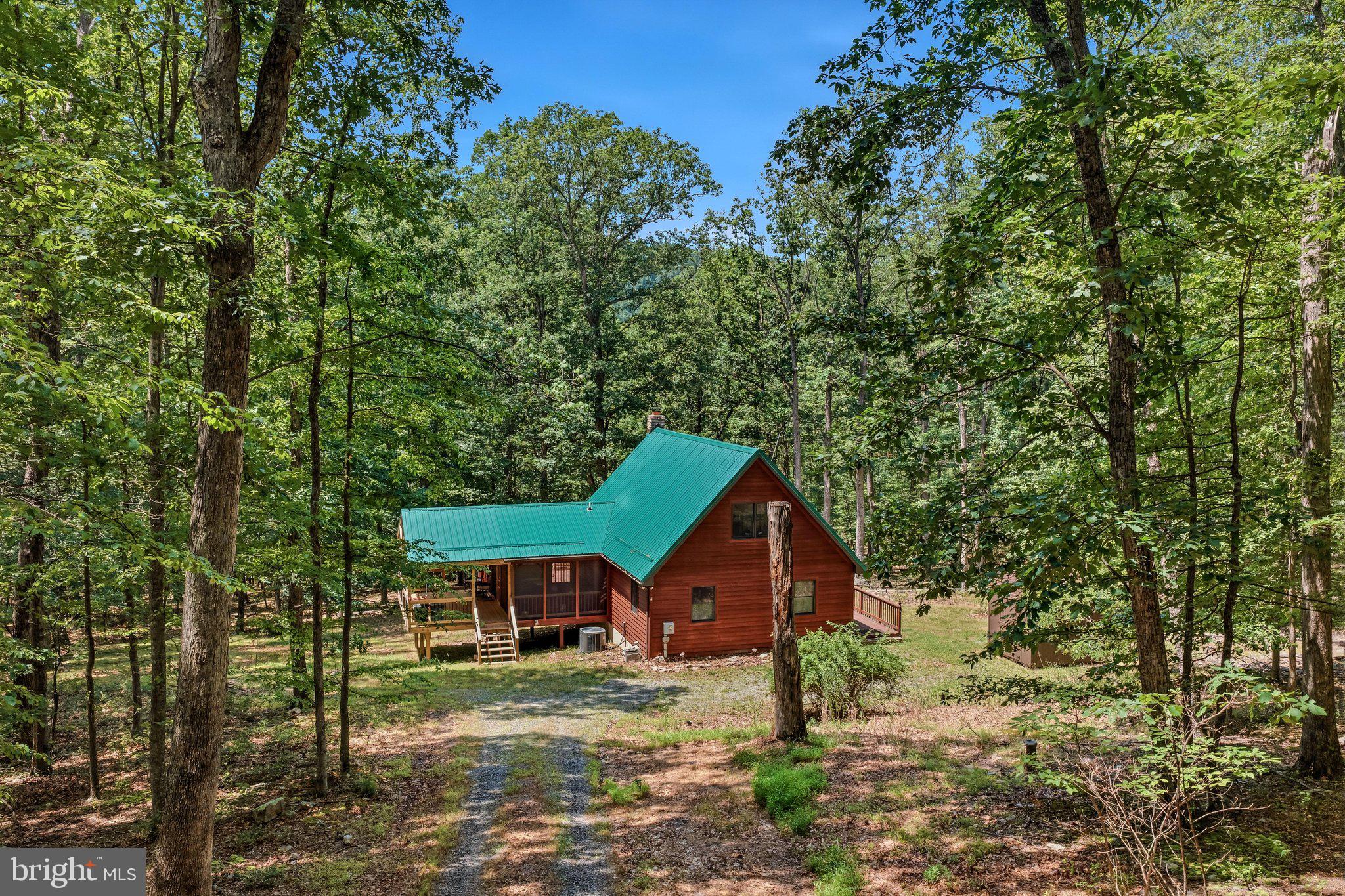 ROUSE MOUNTAIN - Residential