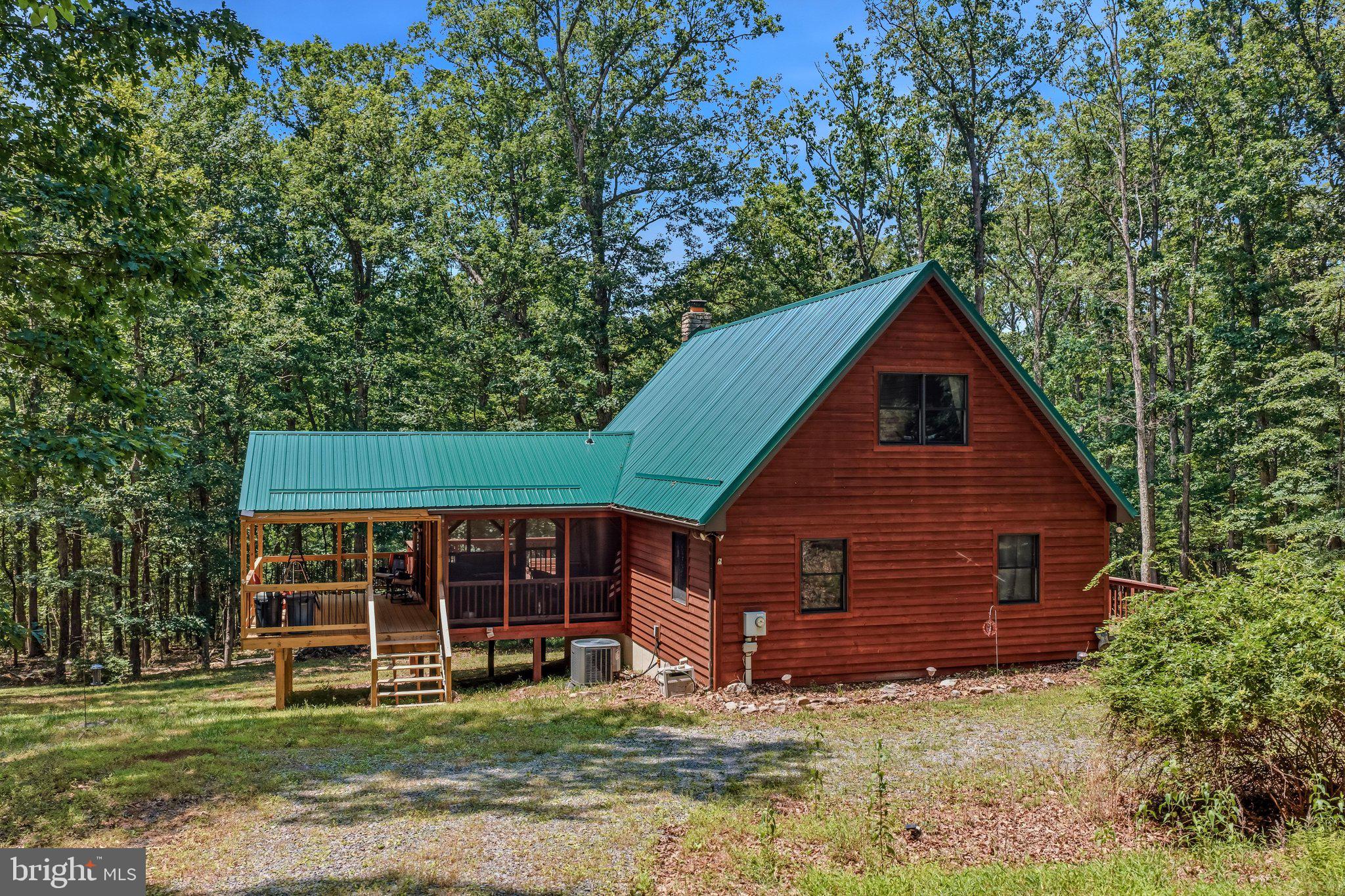 ROUSE MOUNTAIN - Residential