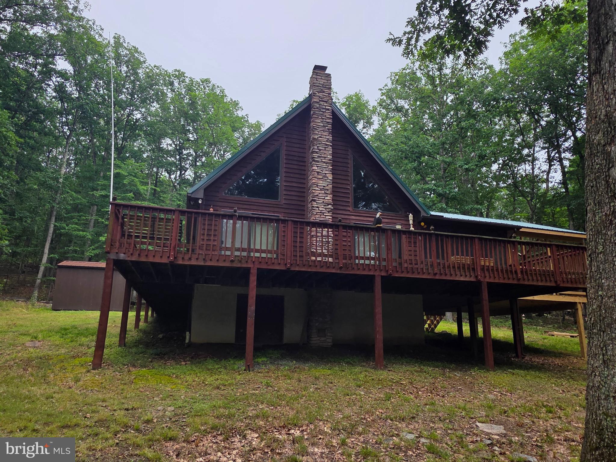 ROUSE MOUNTAIN - Residential