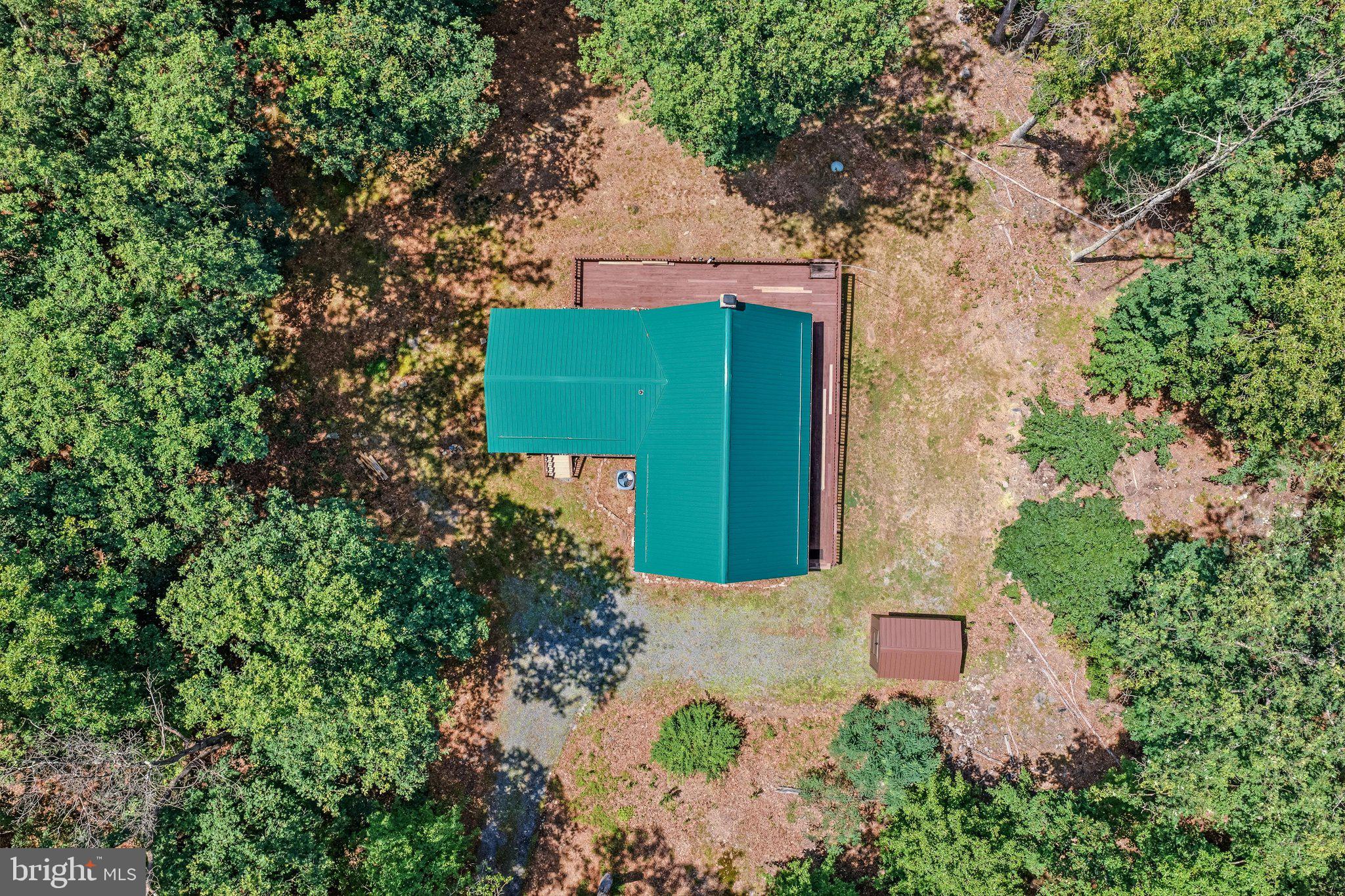 ROUSE MOUNTAIN - Residential
