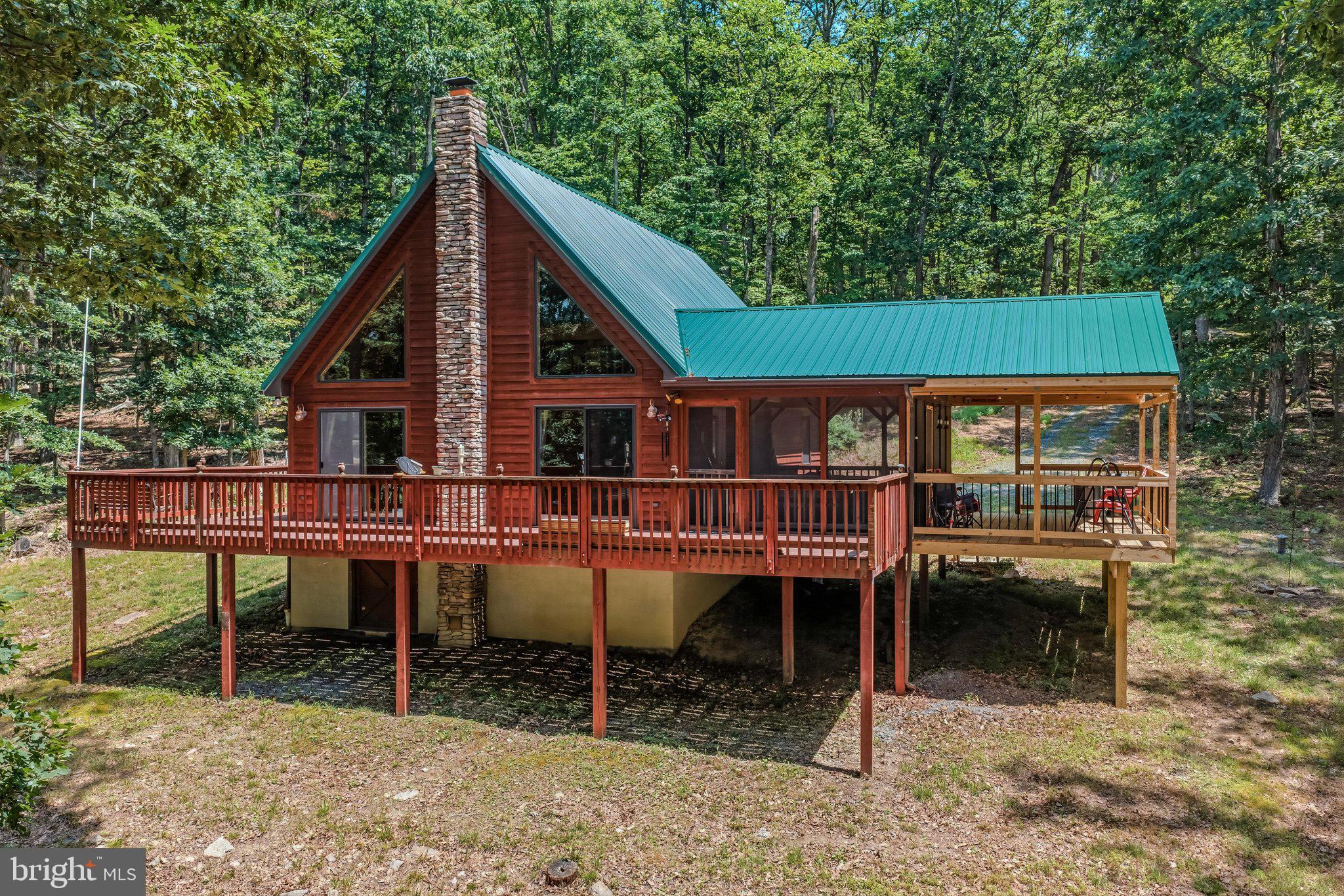 ROUSE MOUNTAIN - Residential