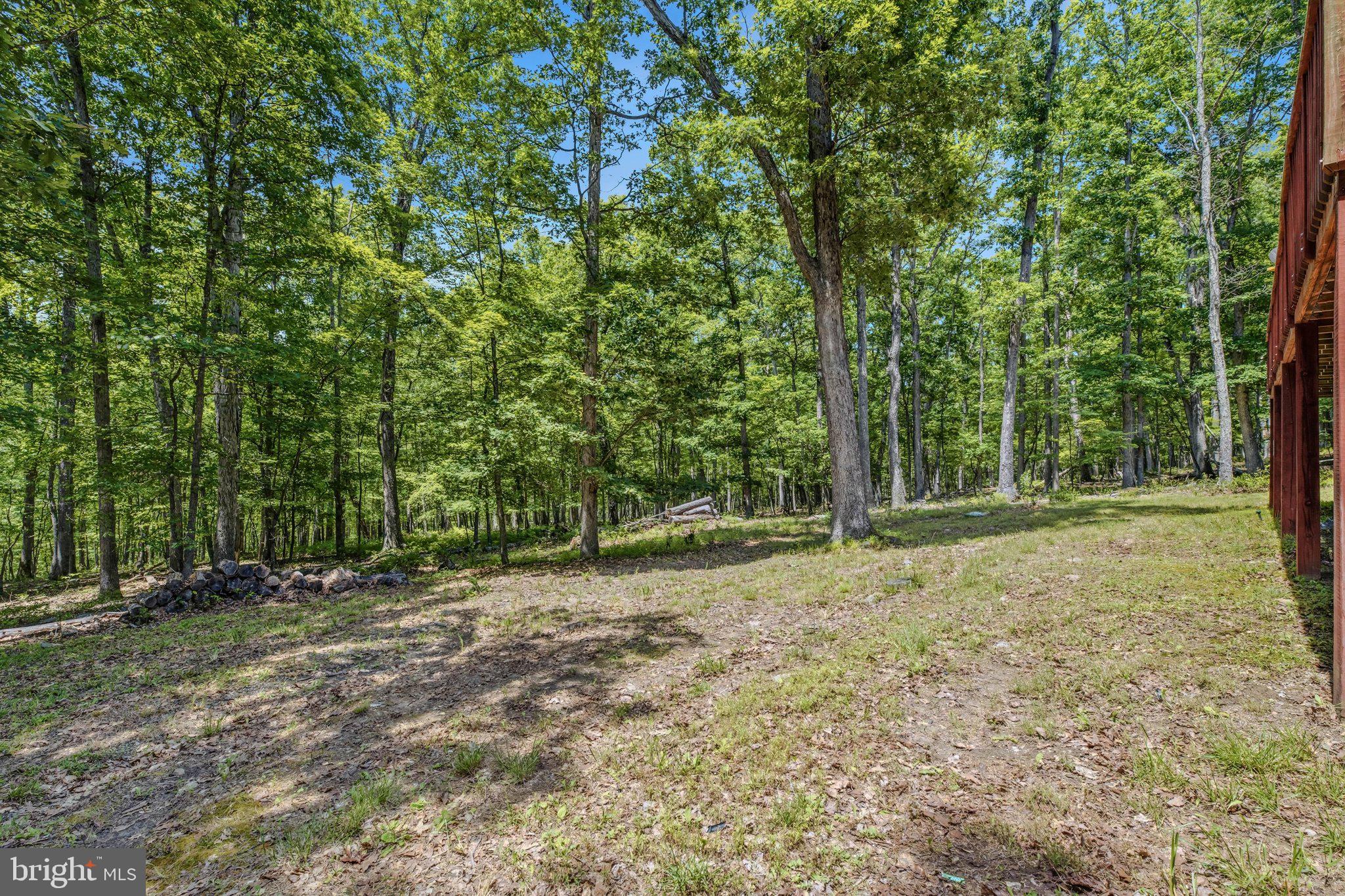 ROUSE MOUNTAIN - Residential