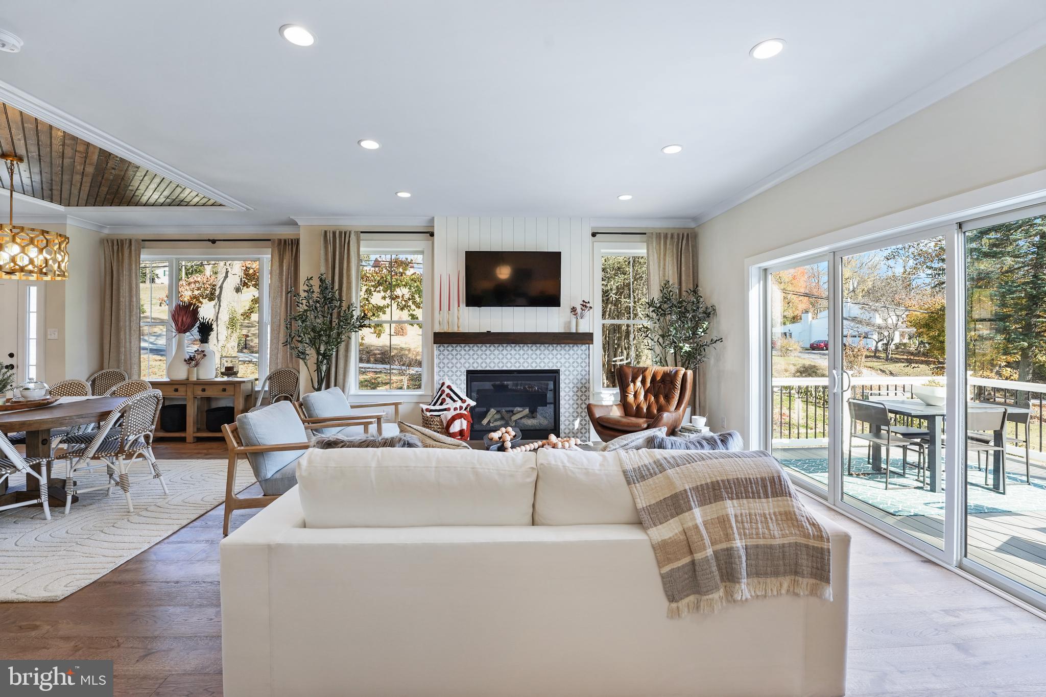 SAWMILL COURT - Residential