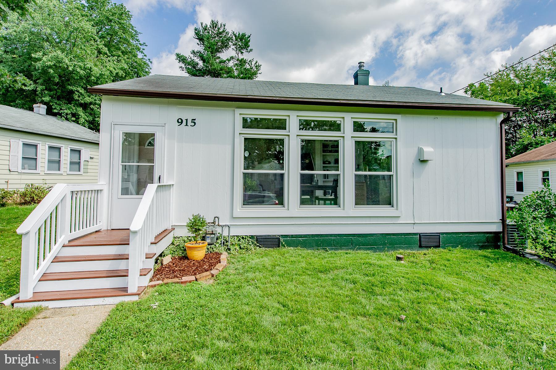 Charming rancher with updtd kitchen,stainless appl, new washer/dryer,  refinished hardwood floors, remodeled bath, newer roof, windows, HWH, built in shelves, freshly painted, attic stairs, adorable barn door to utility room.  Immediate occupancy, closing help, grocery and bus service one block away.  Quiet established neighborhood close to 95, Ft Meade, NSA