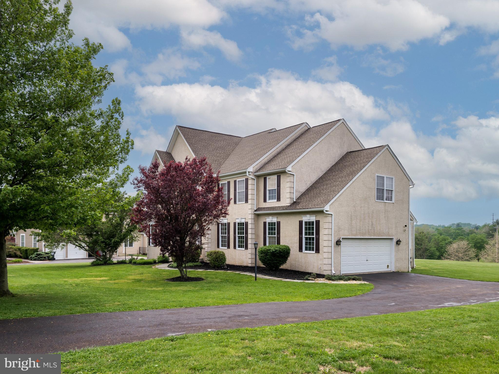 FRANKLIN CHASE - Residential