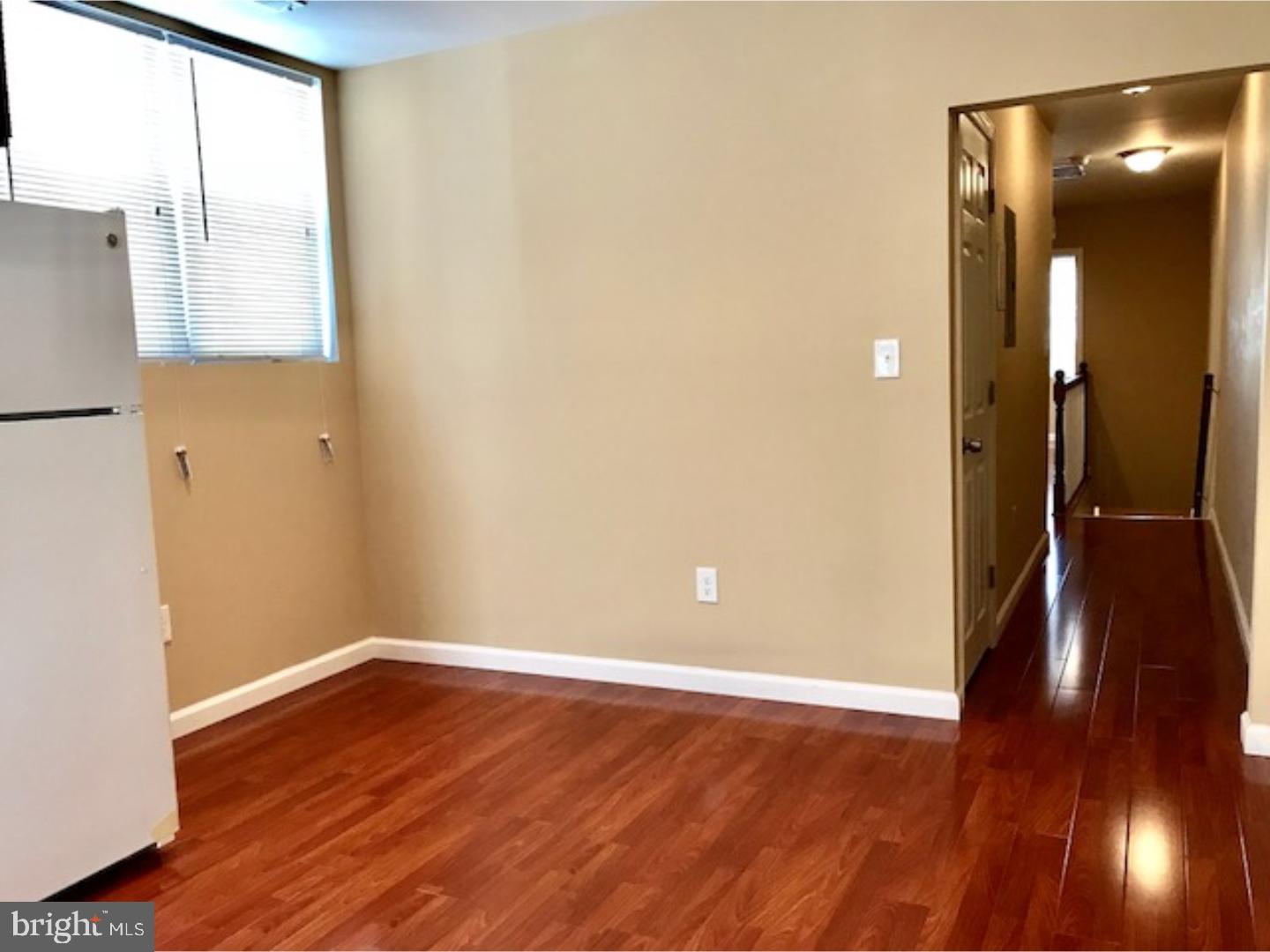 WEST OAK LANE - Residential Lease