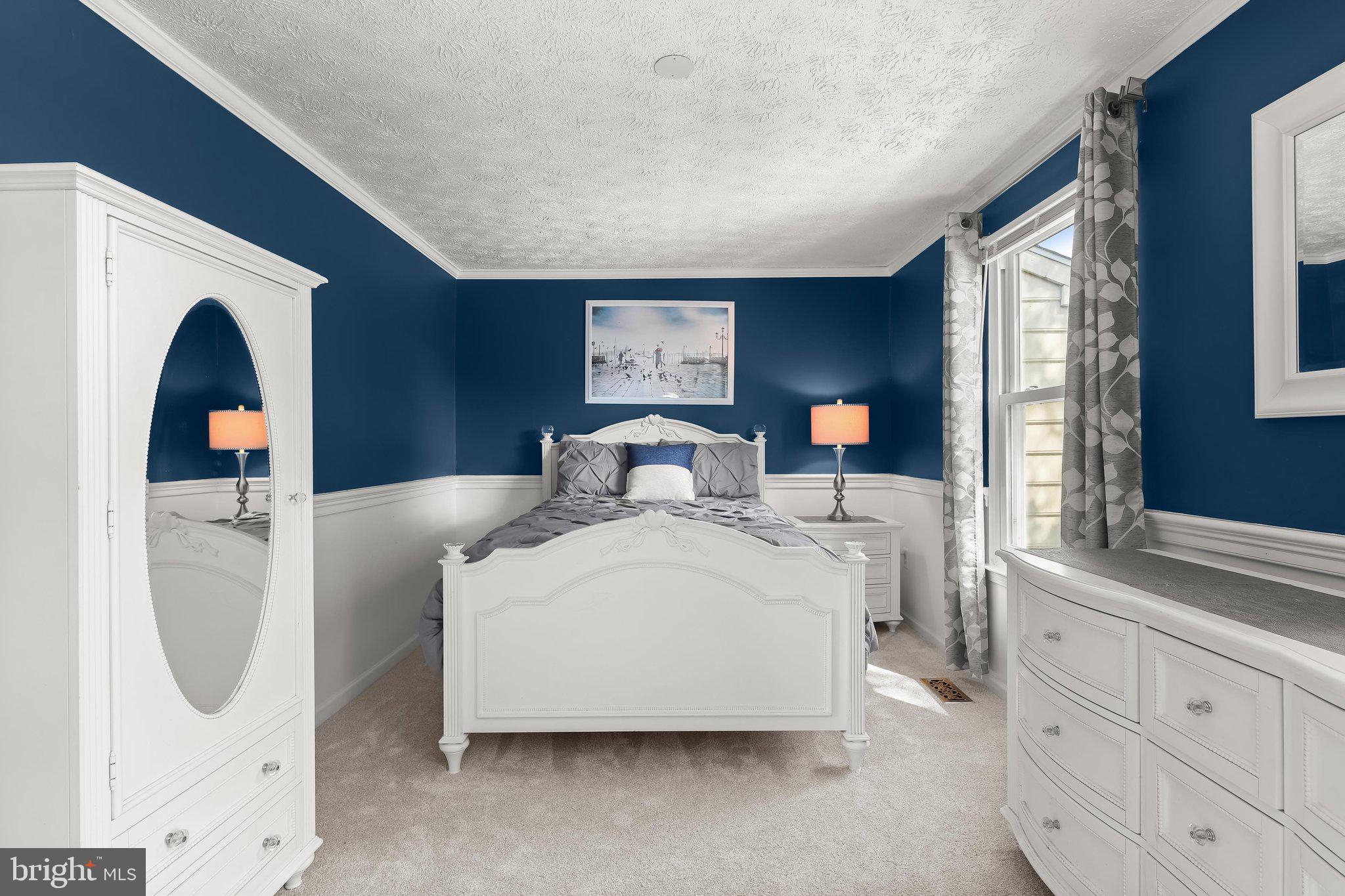 GLEN OAKS - Residential