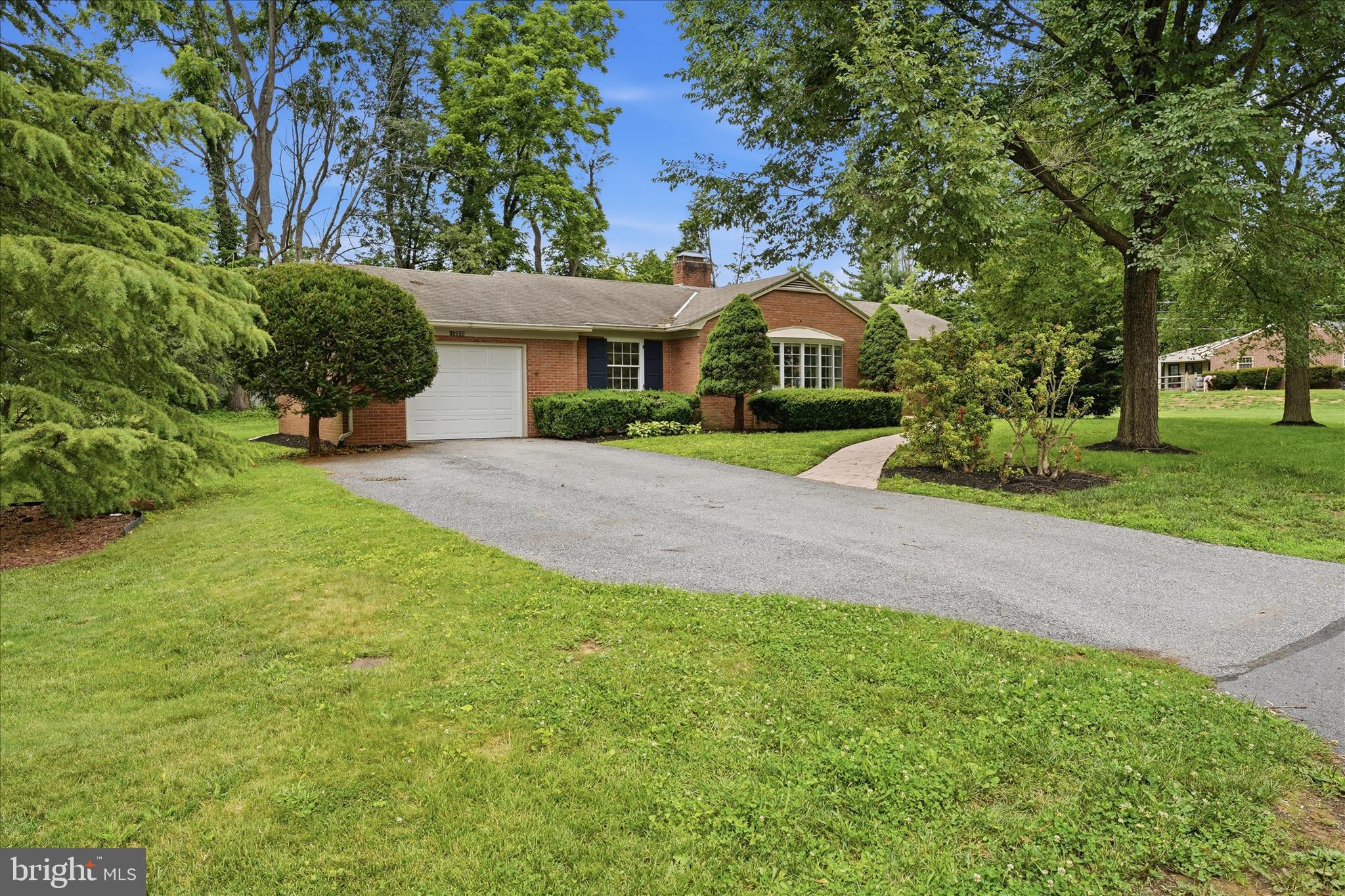 FOUNTAIN HEAD - Residential