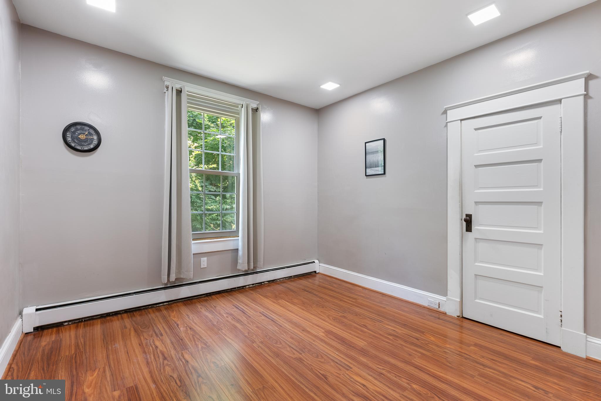 REISTERSTOWN - Residential