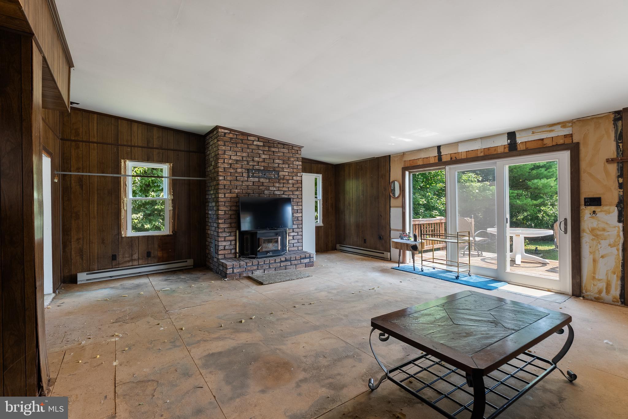 REISTERSTOWN - Residential