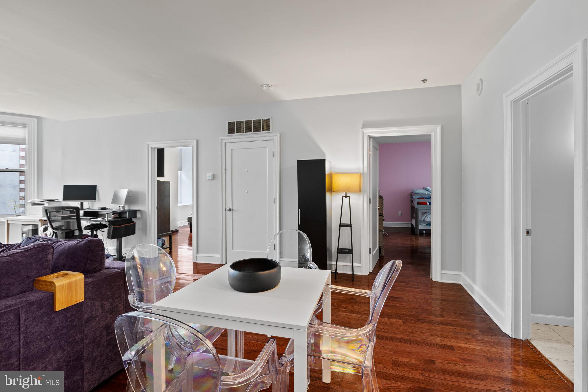 RITTENHOUSE SQUARE - Residential